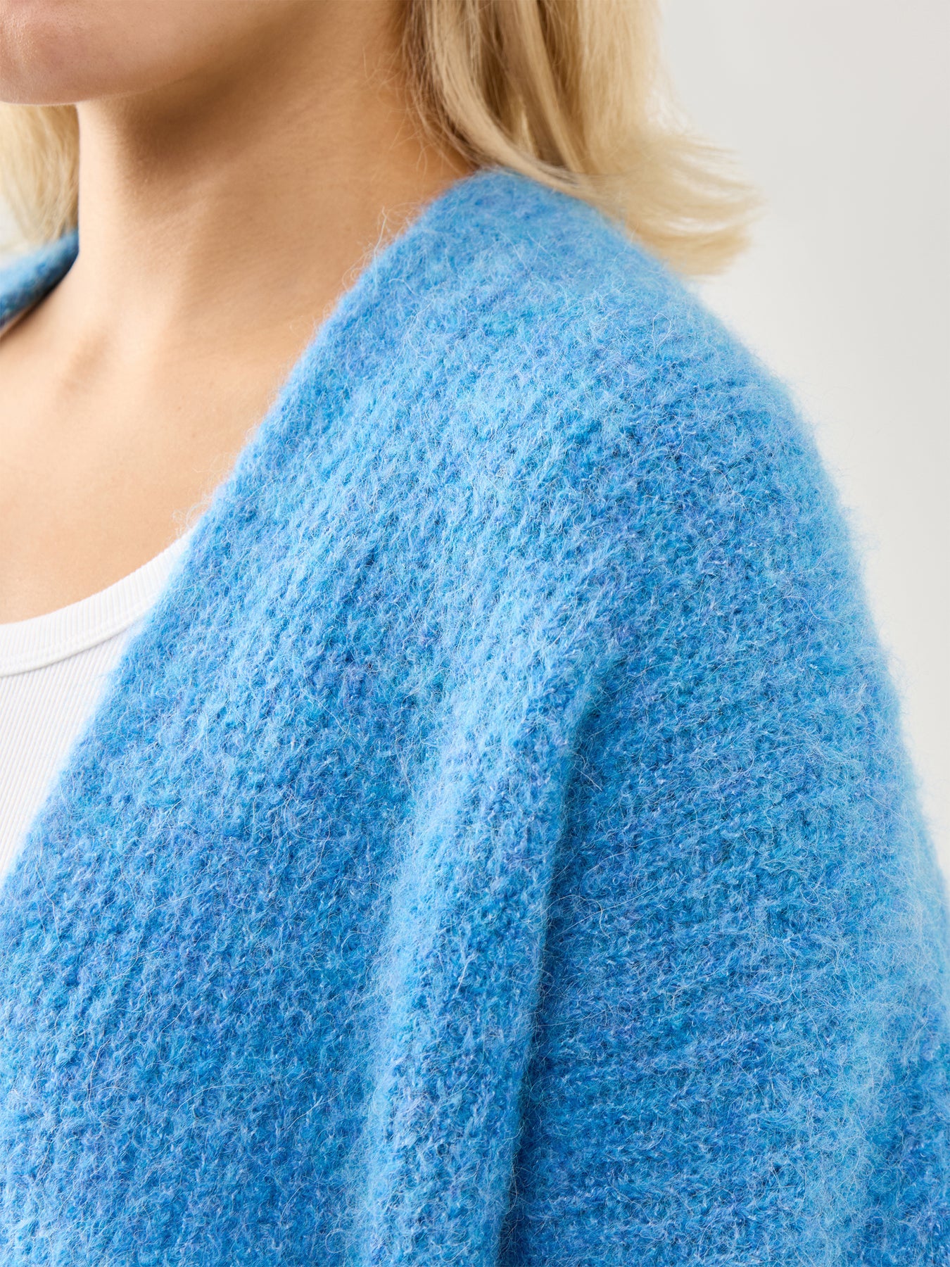 East Cardigan Celeste Chine Blue - Image 3