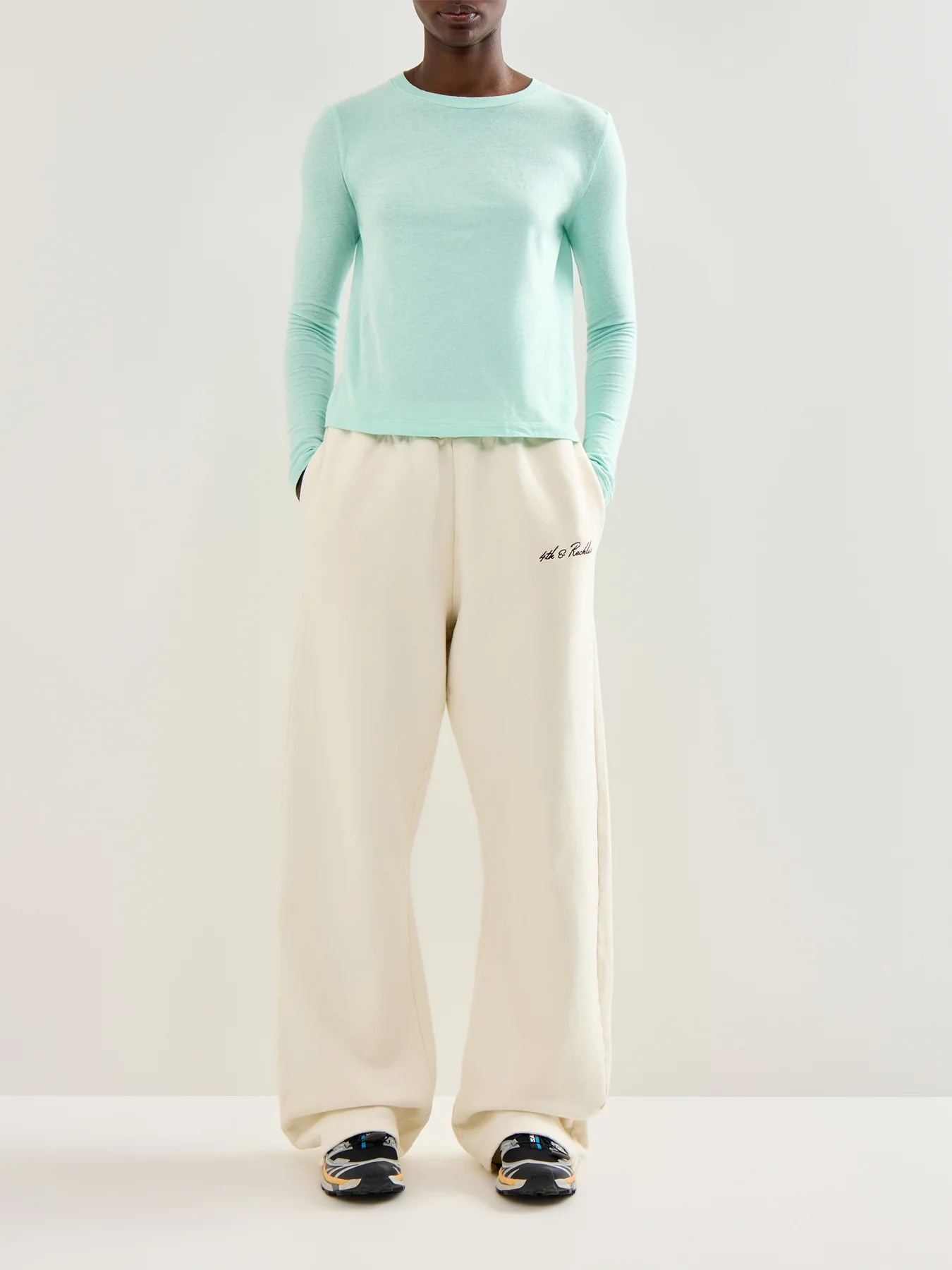 Gamipy Wool Jumper Green - Image 2
