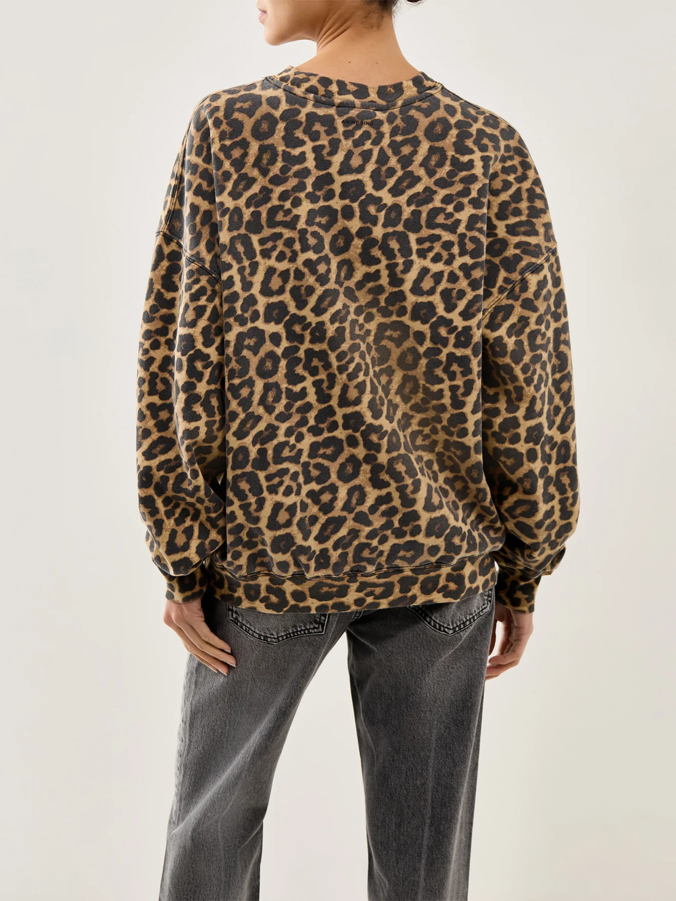 Miles Sweatshirt Black And Brown Leopard - Image 5
