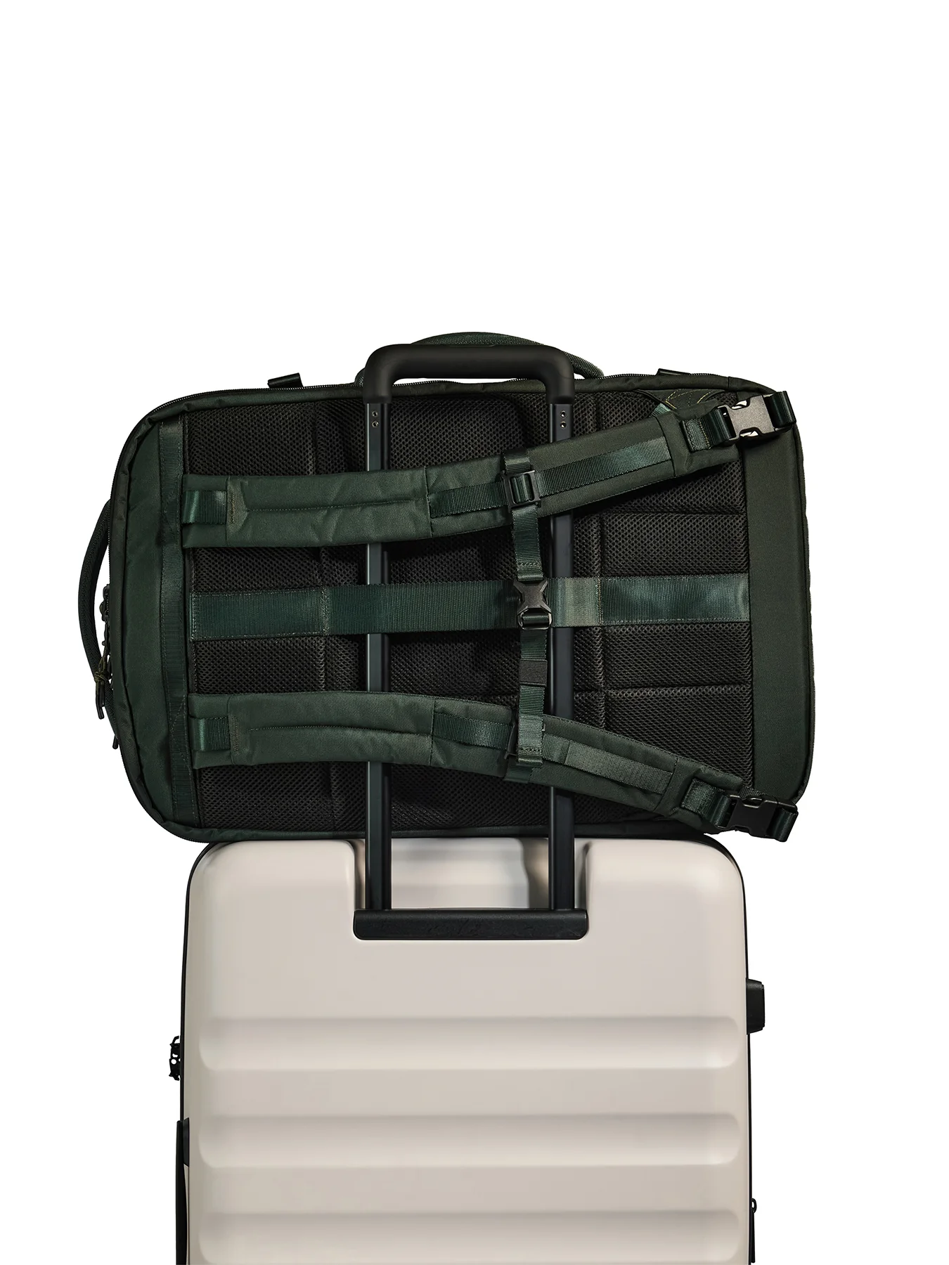 Discovery 45L Backpack Green - Image 4