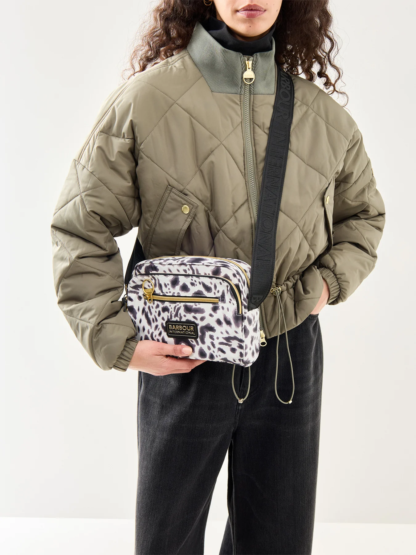 Boulevard Crossbody Bag Leopard Print - Image 2