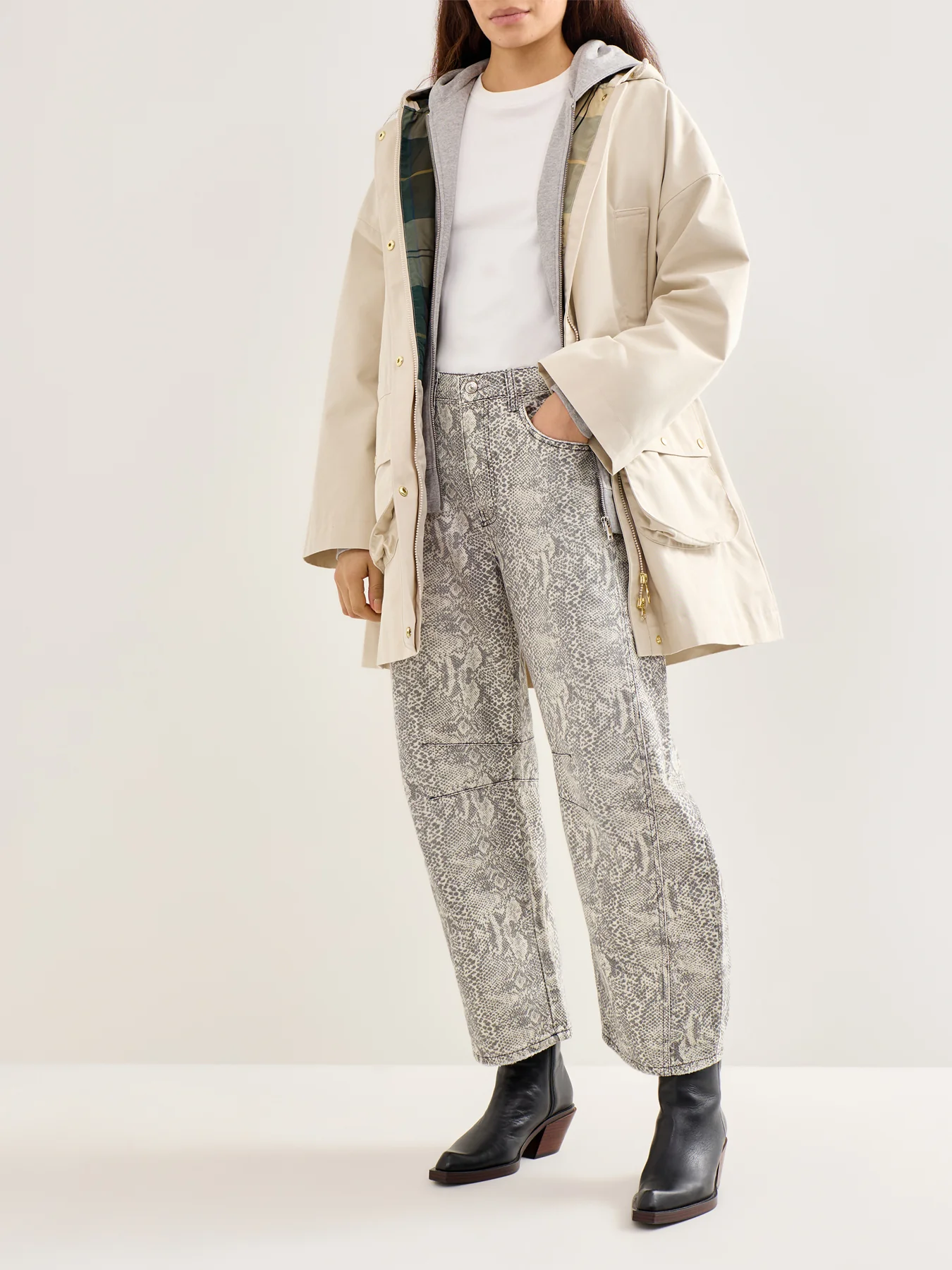 Thixendale Showerproof Jacket Cream - Image 2