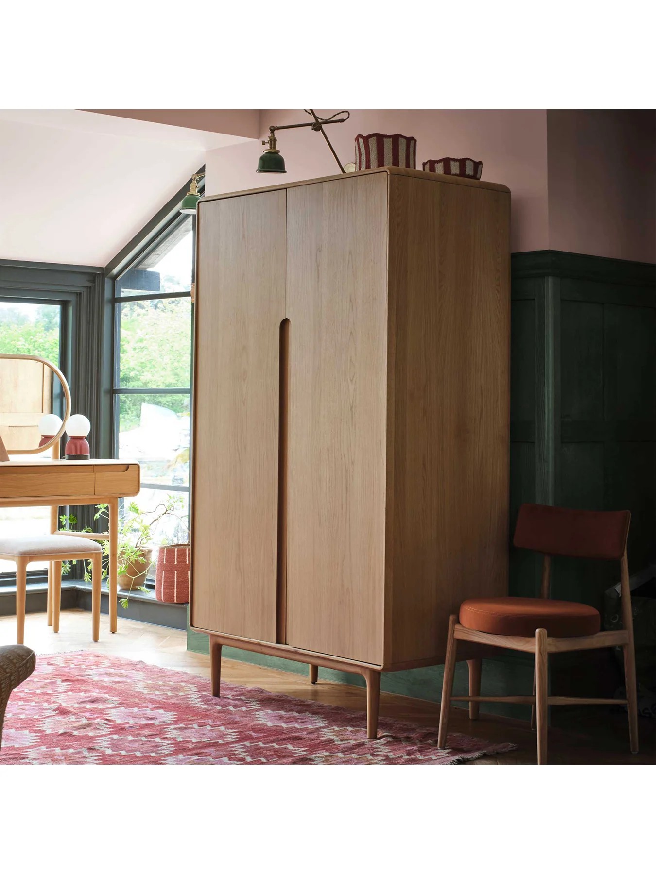 Winchester Oak Double Wardrobe - Image 2