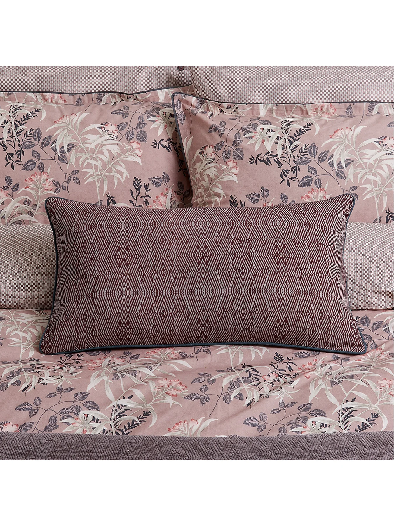 Katara Duvet Cover Set King Multi - Image 3