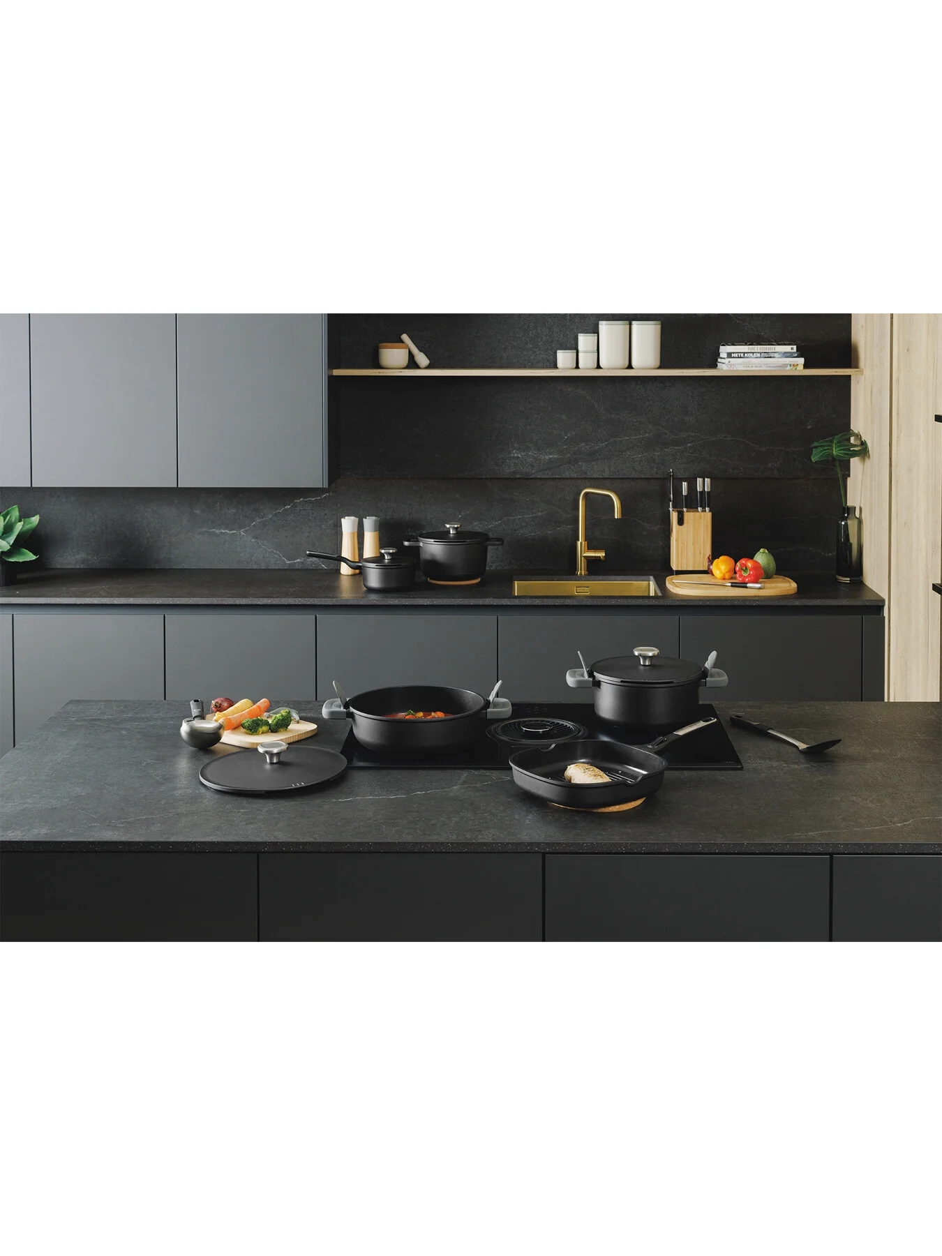LEO Phantom Recycled Cast Aluminium Frying Pan with Detatchable Handle - Image 6