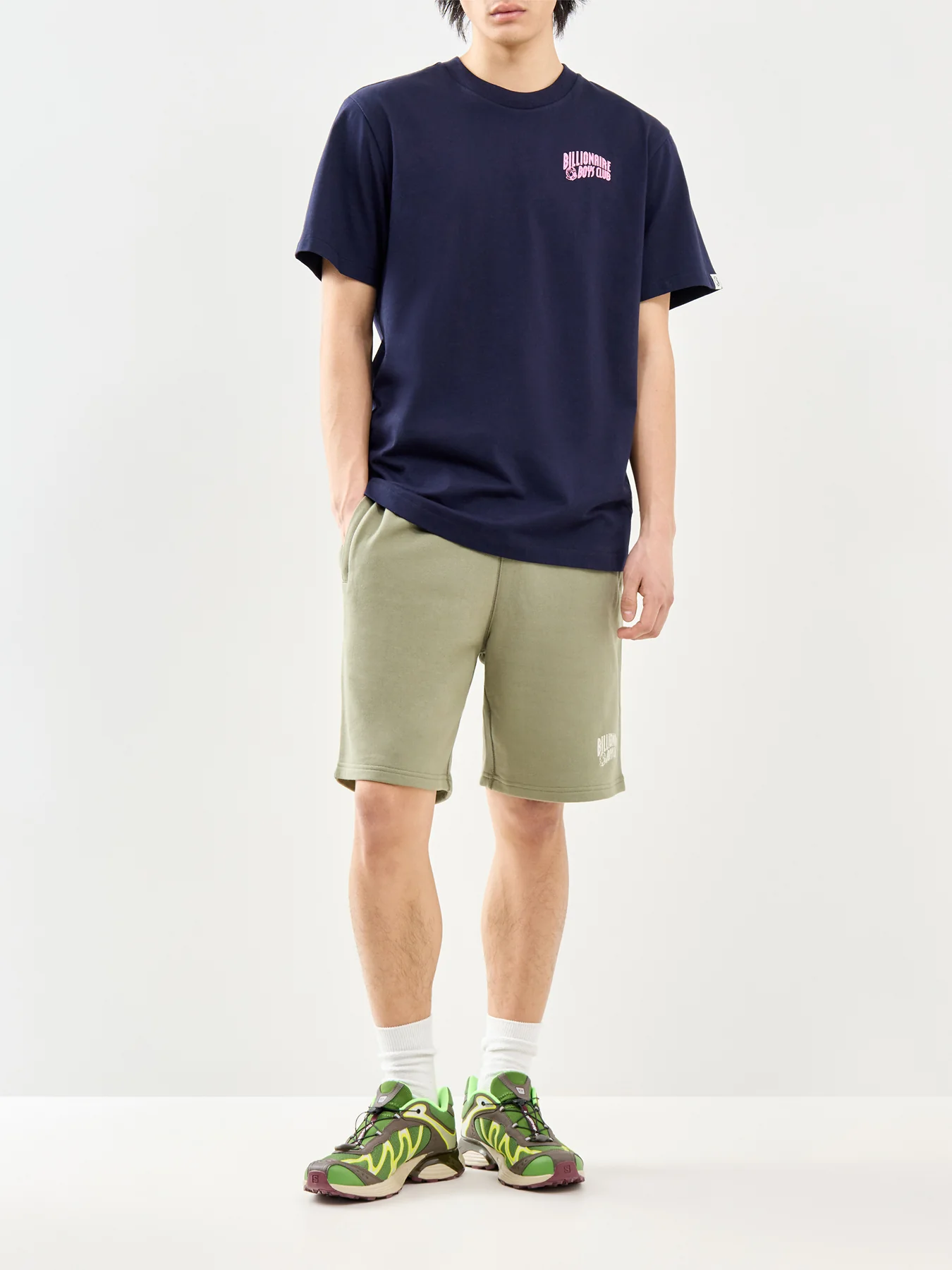 Small Arch Logo Shorts Olive - Image 2