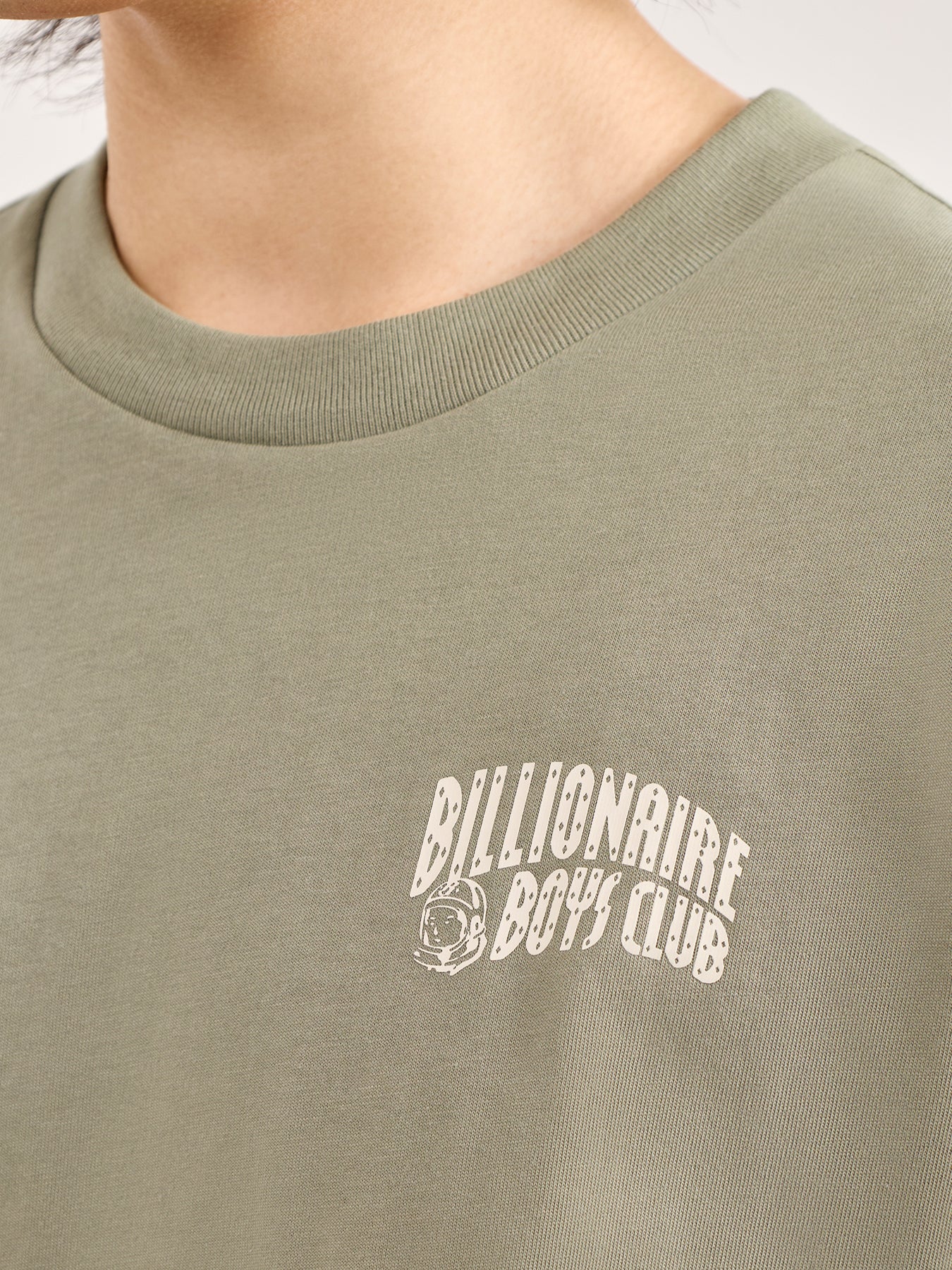 Small Arch Logo T-Shirt - Image 3