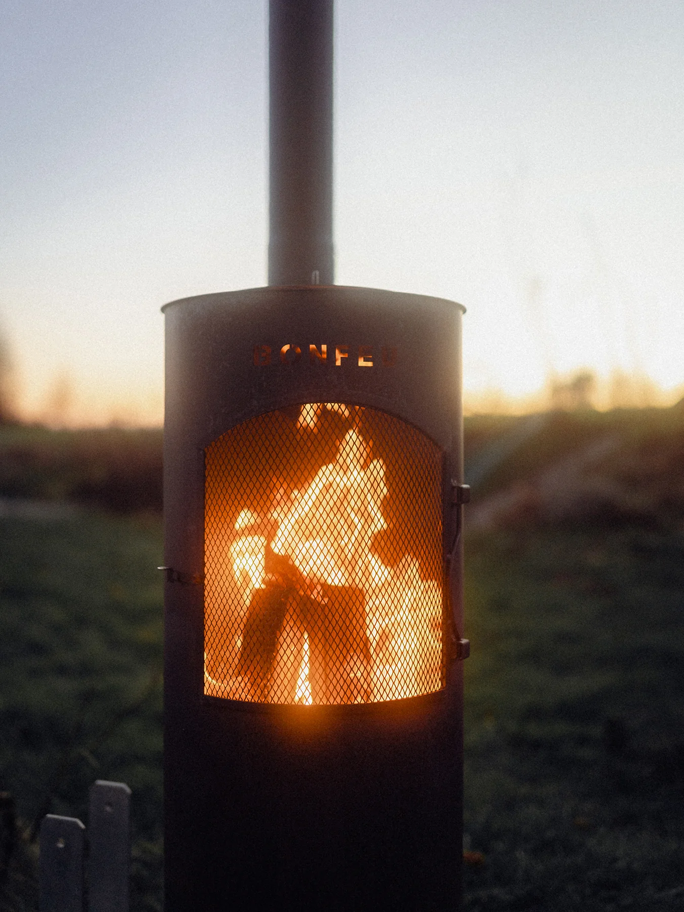 BonTino Outdoor Fireplace Black - Image 6