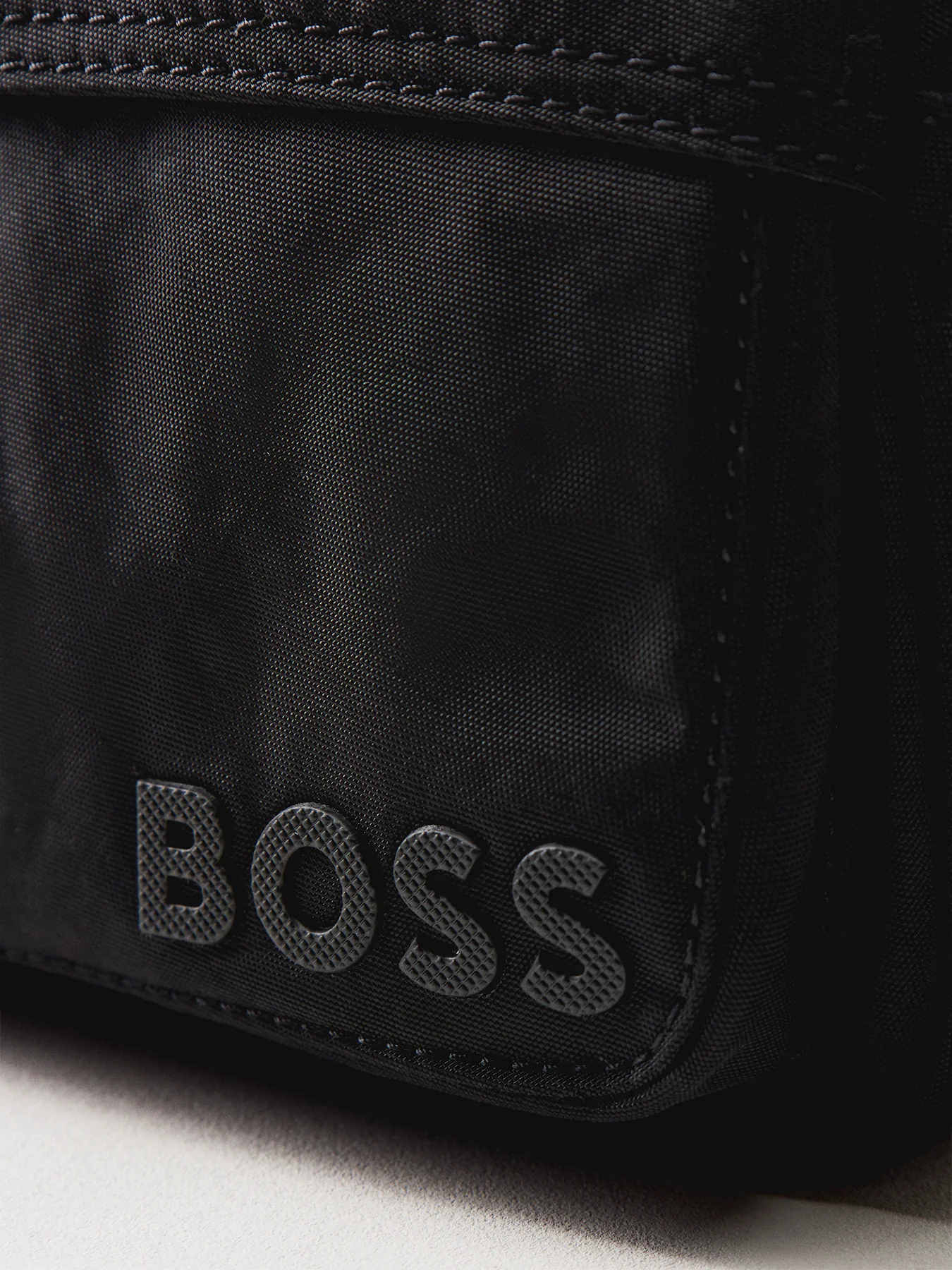 Catch O East West Bag Black - Image 5