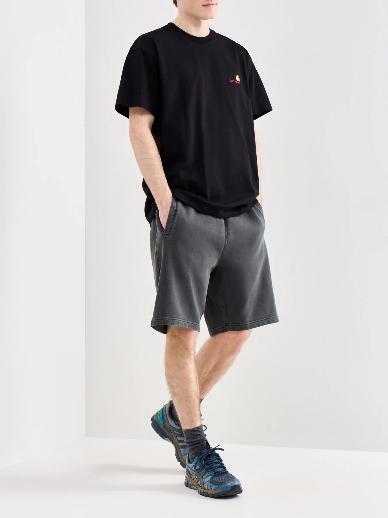 American Script T-Shirt in Black - Image 2
