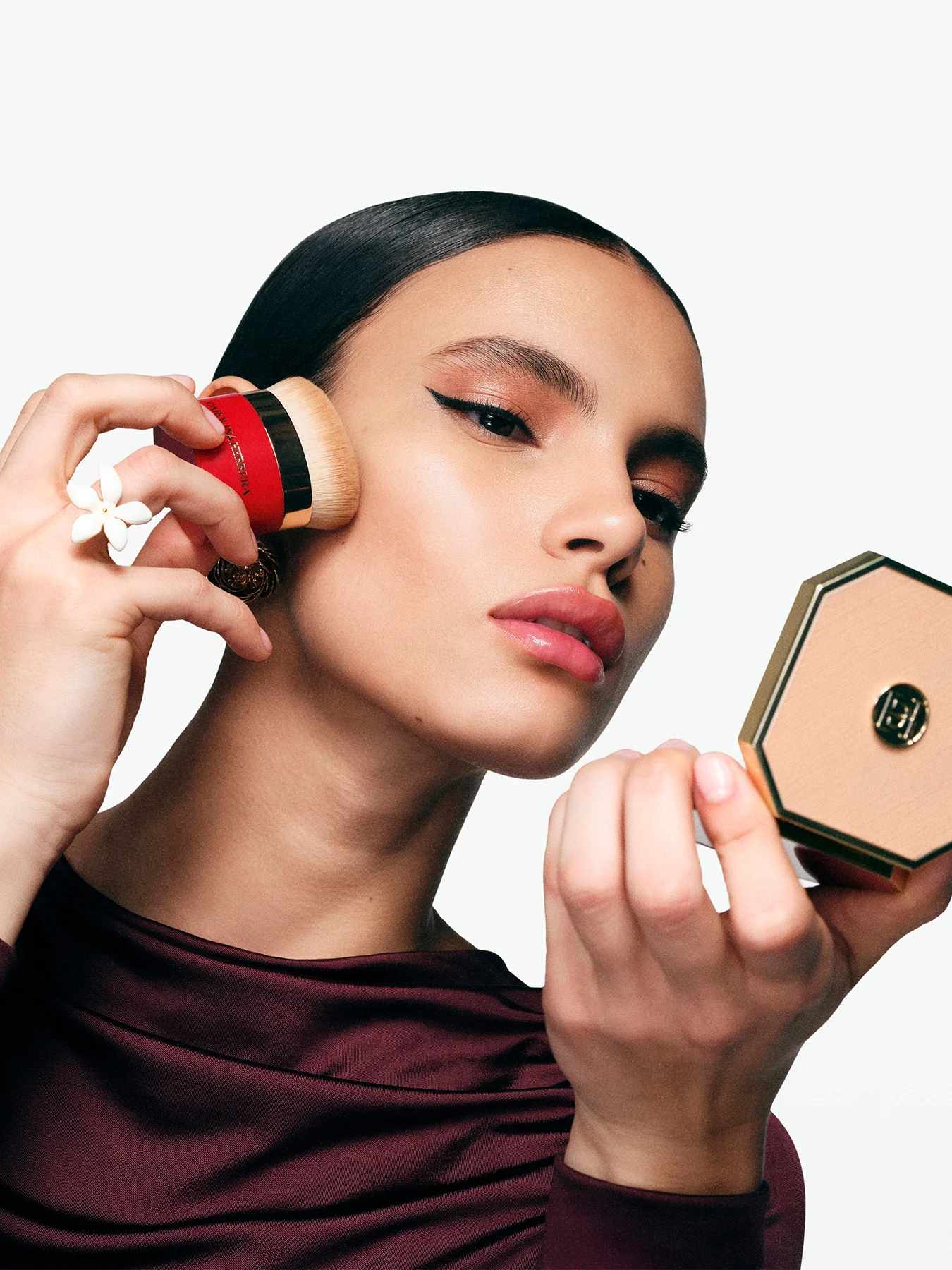 Confidencial Makeup Kabuki Brush - Image 2