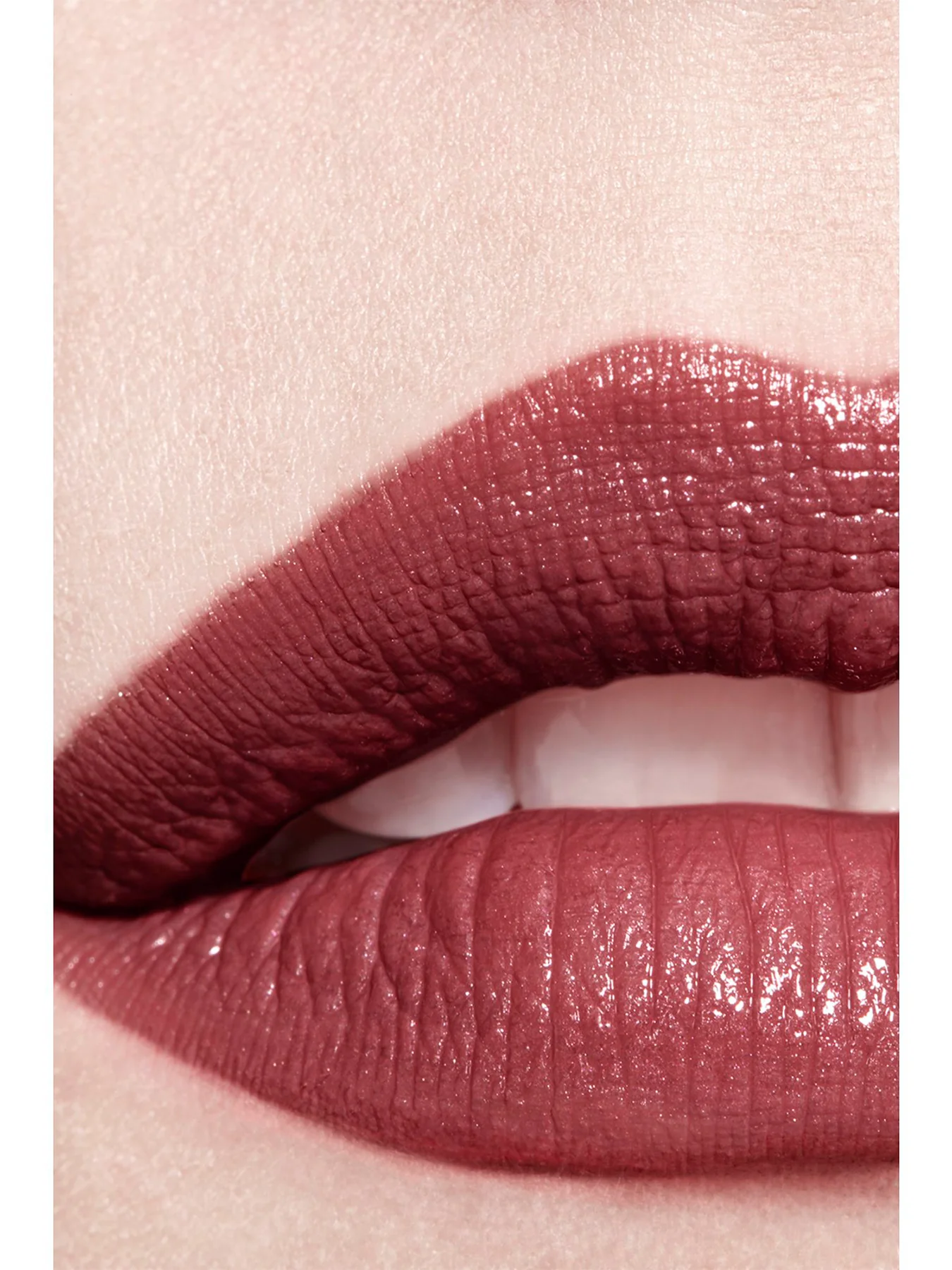 Rouge Coco Baume Hydrating Lip Balm - Image 65