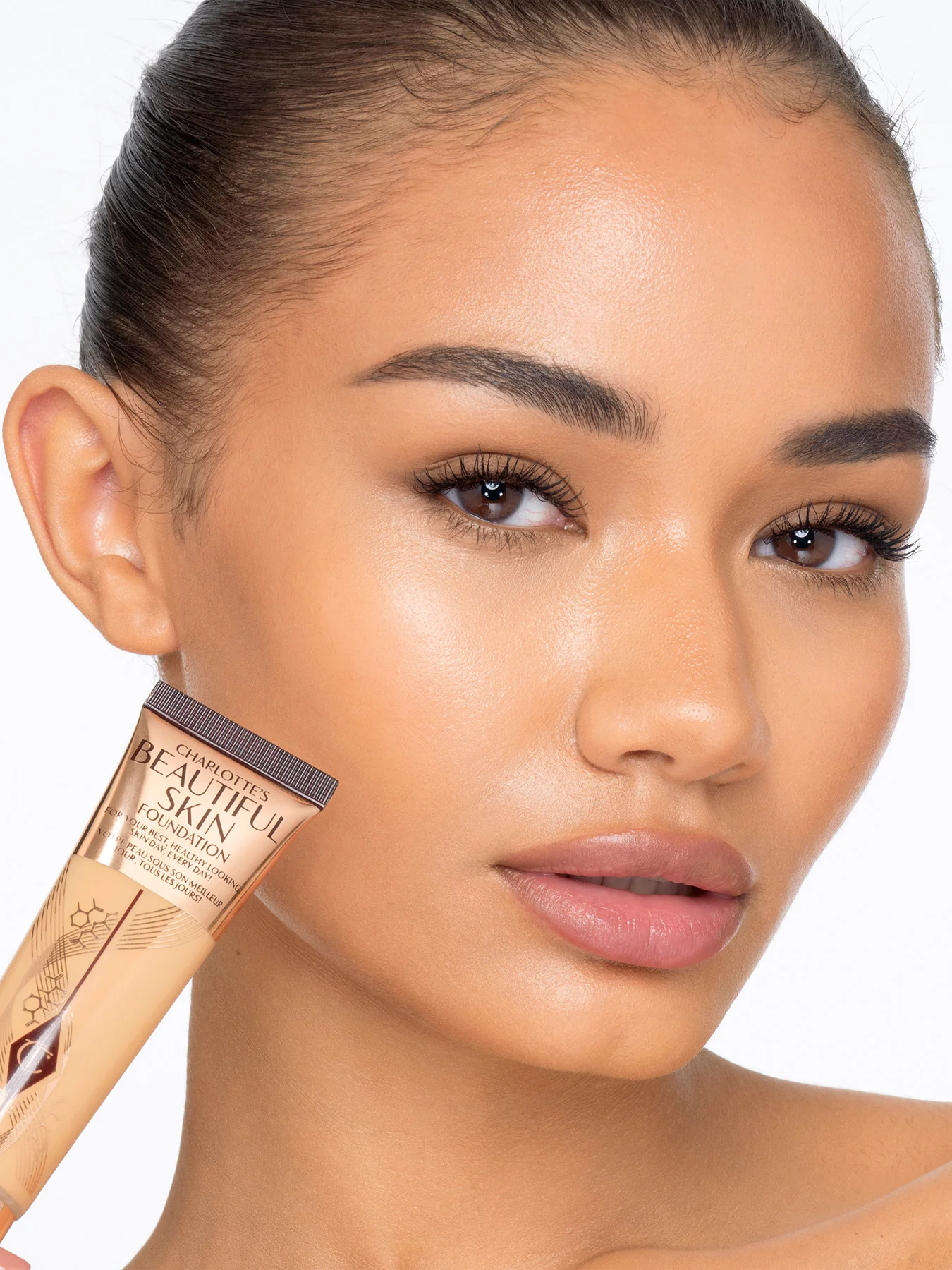 Charlotte's Beautiful Skin Foundation - Image 55