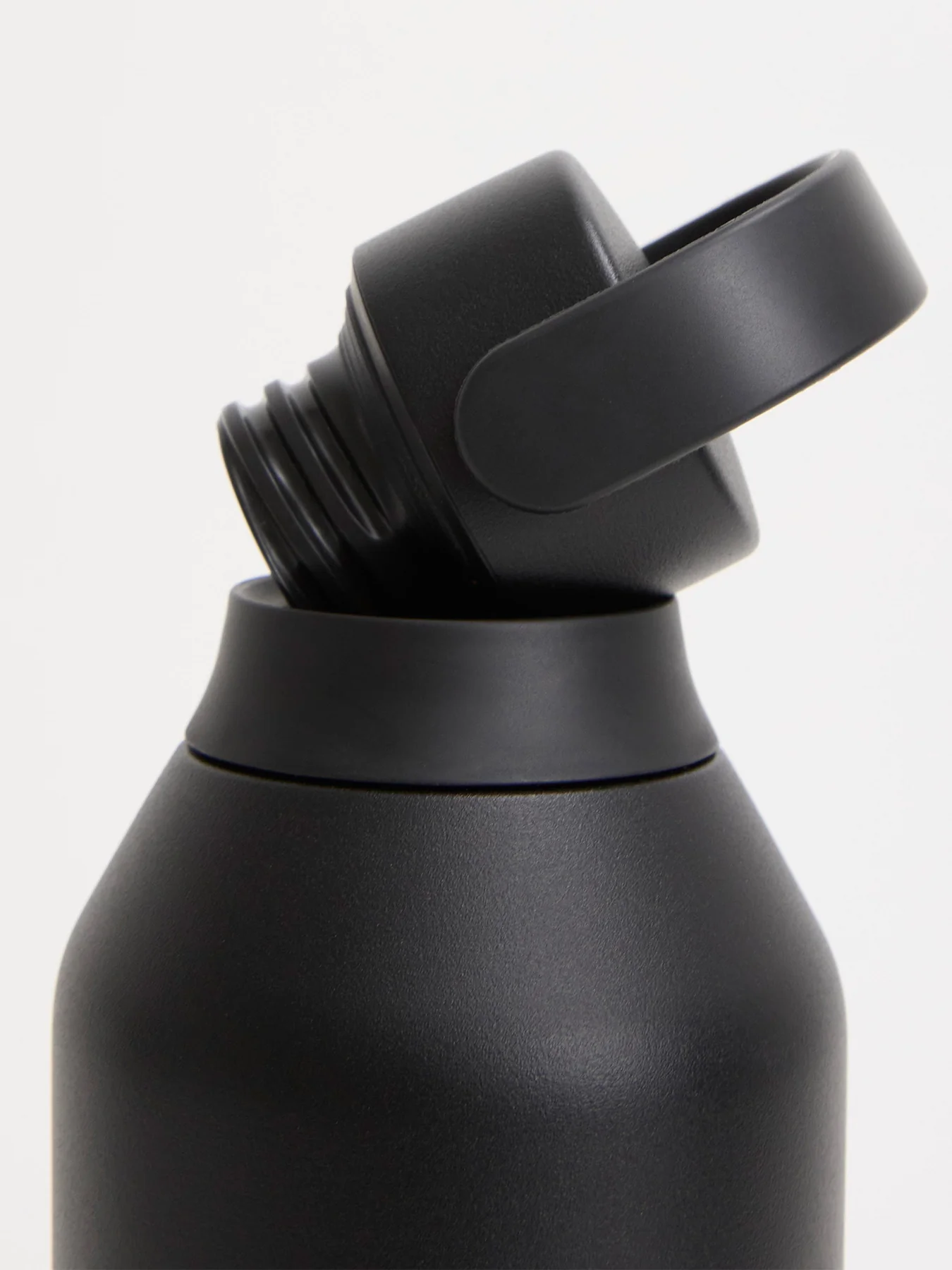 Series 3 Bottle 500ml Onyx - Image 3
