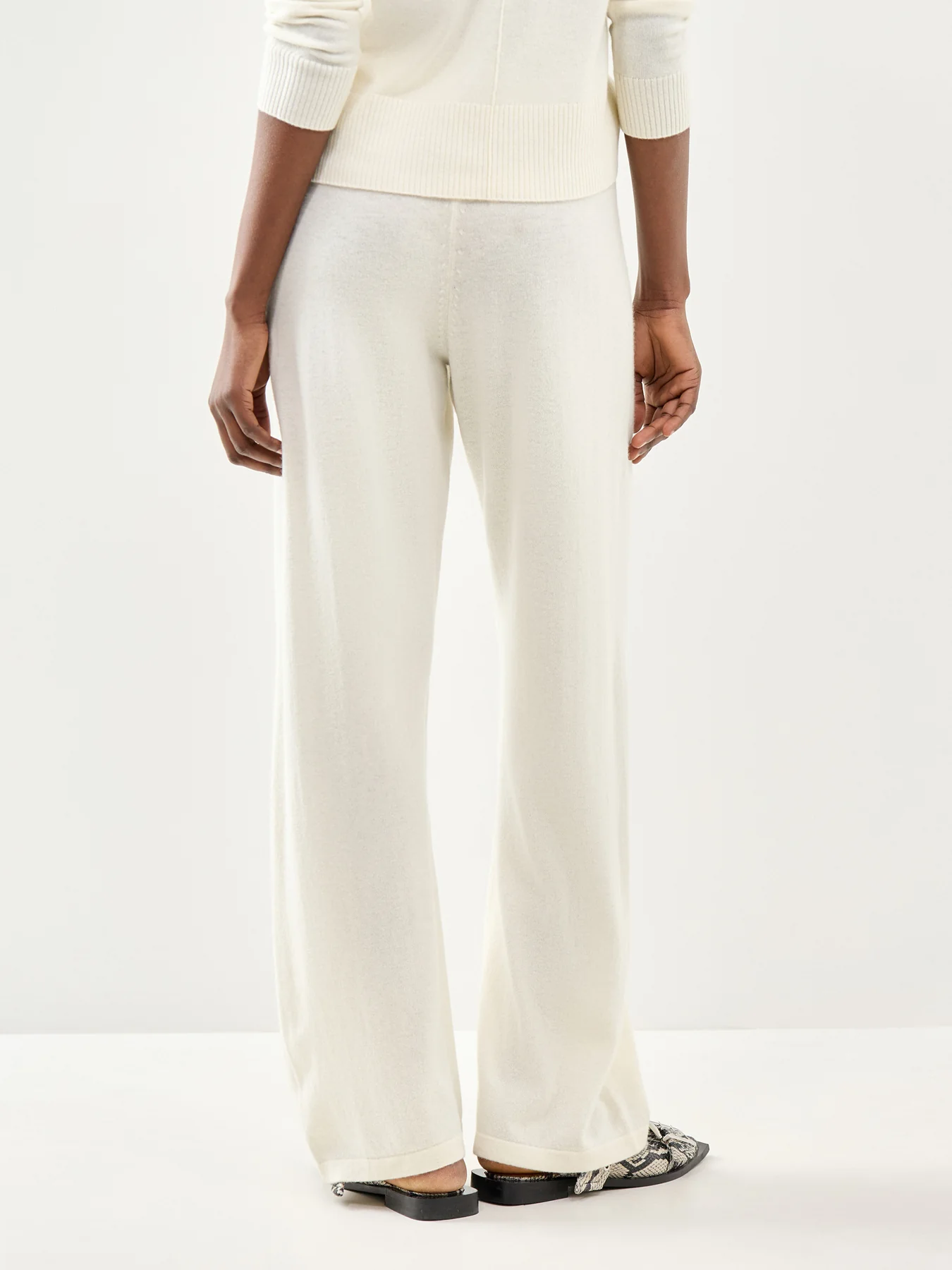 Wide Leg Track Trousers Cream - Image 5