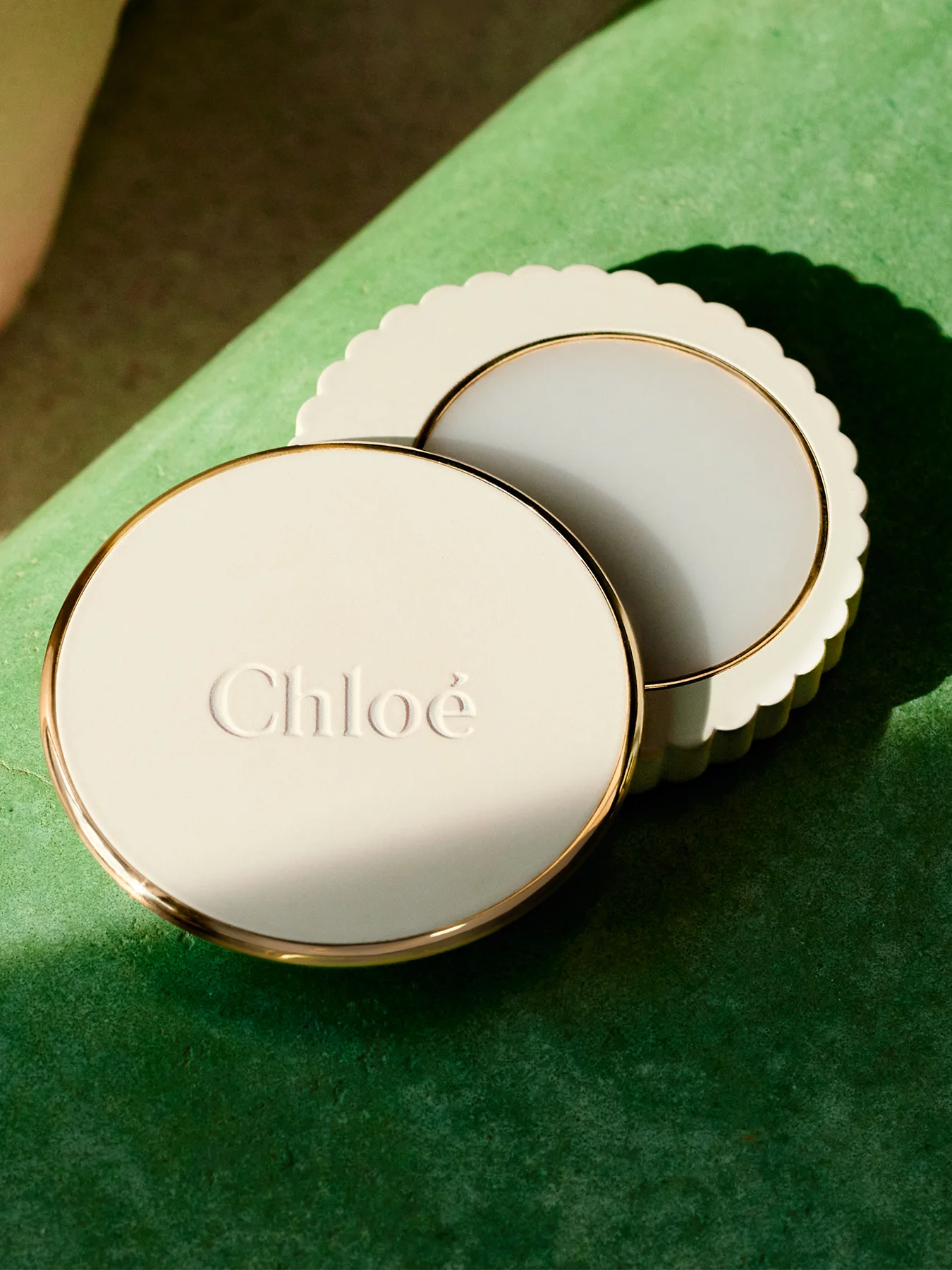 Cedrus Solid Perfume Refills 2 x 3g for Elegant Woody Scent - Image 2