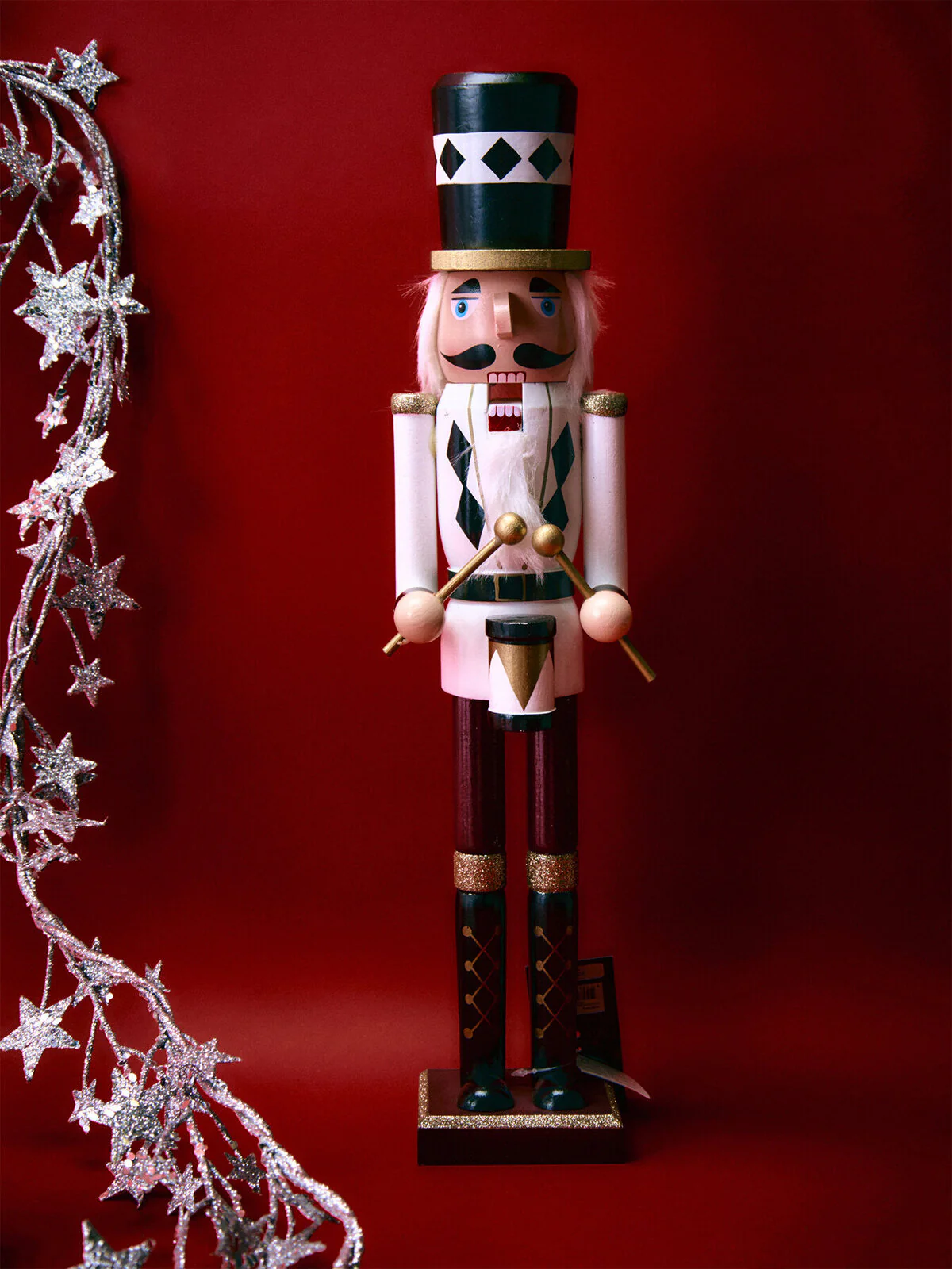Nutcracker Pinewood Black & White - Image 2