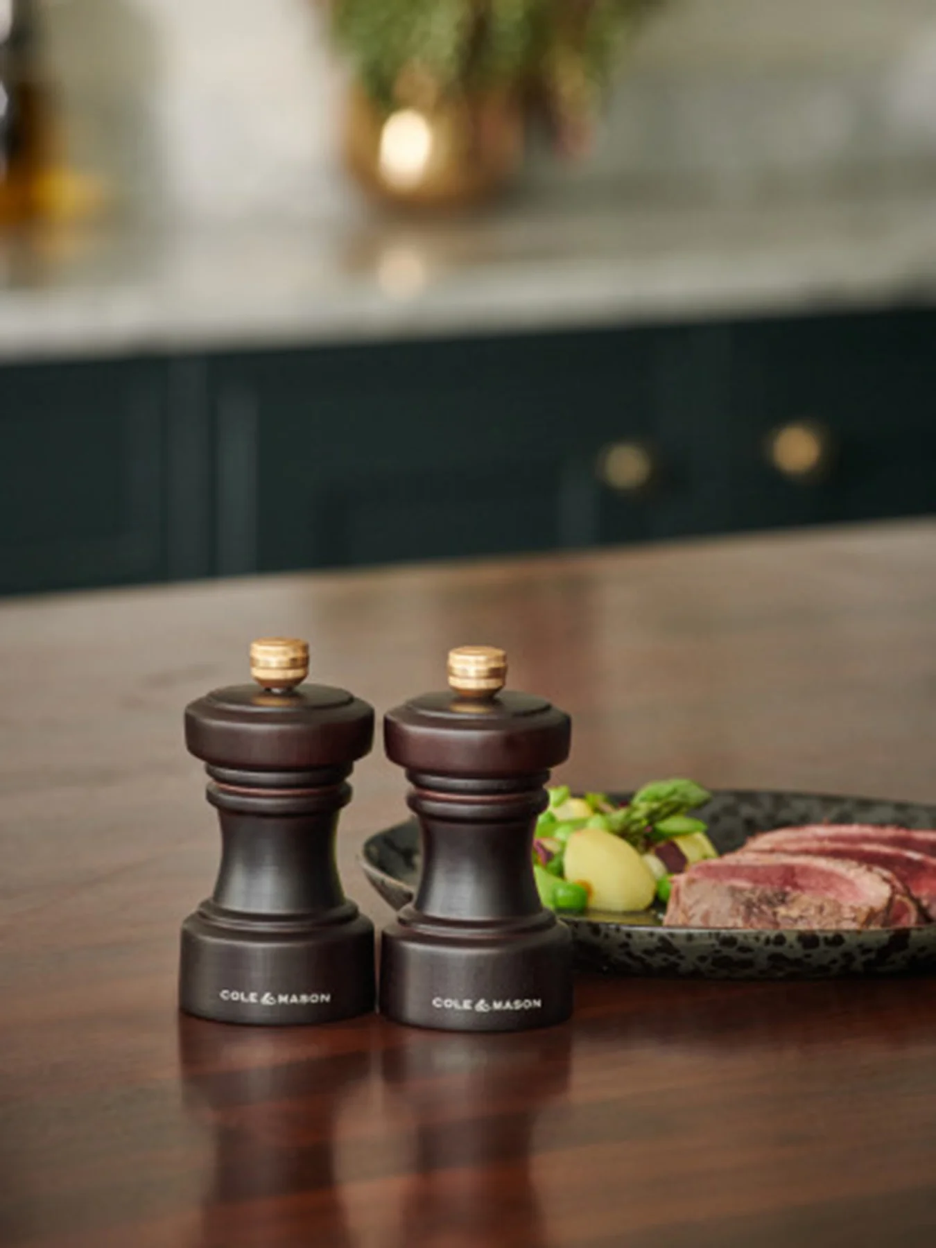Hoxton Salt and Pepper Mill Gift Set - Image 3
