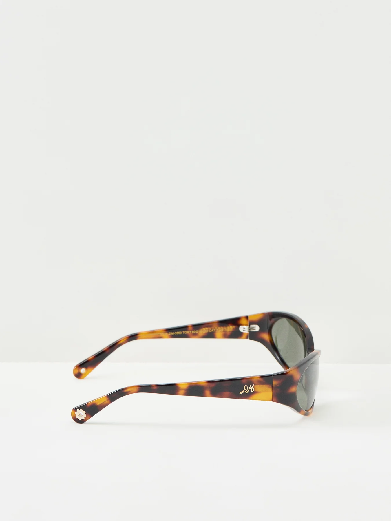 Sporty Wrap Around Sunglasses Tortoiseshell - Image 2