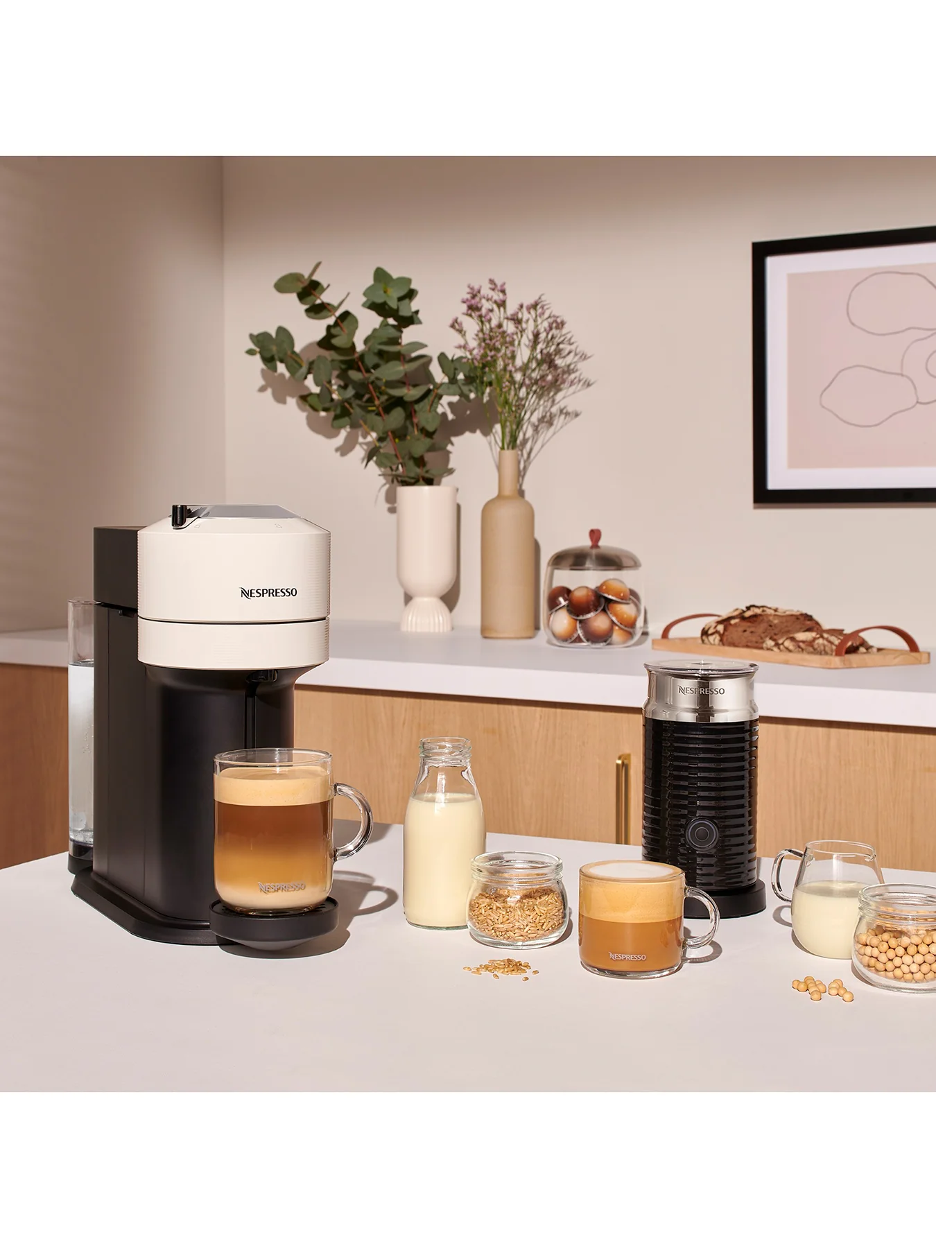 Vertuo Next & Milk Coffee Machine - Image 8