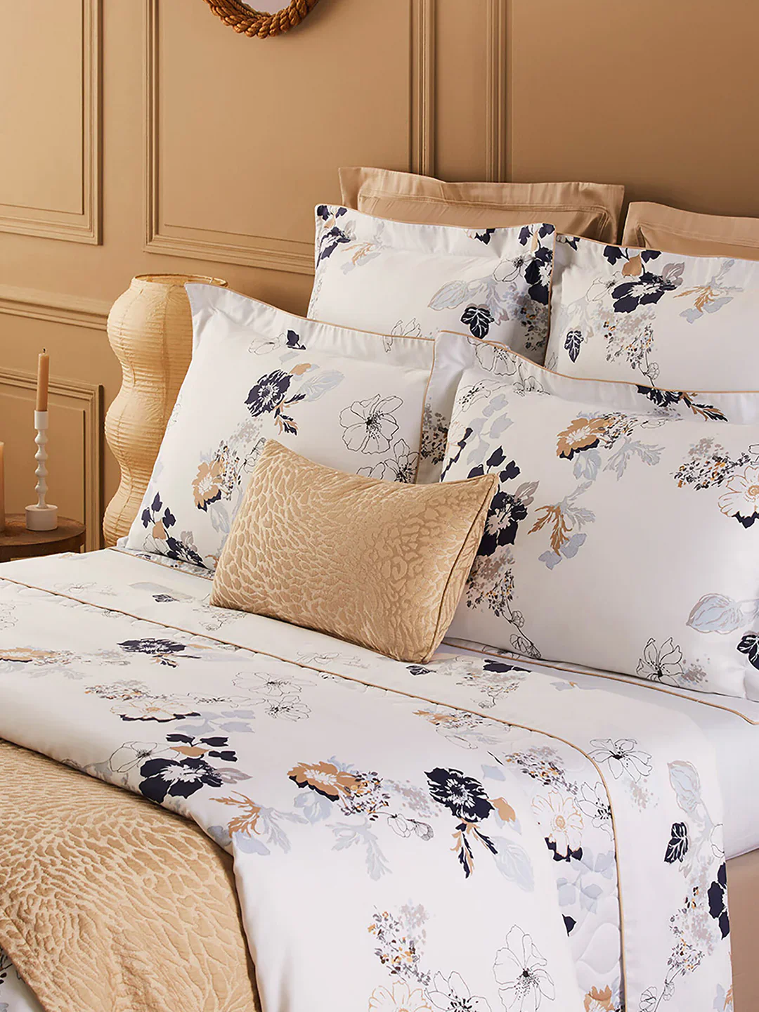 Eclipses Collection with Matching Pillowcase - Image 3