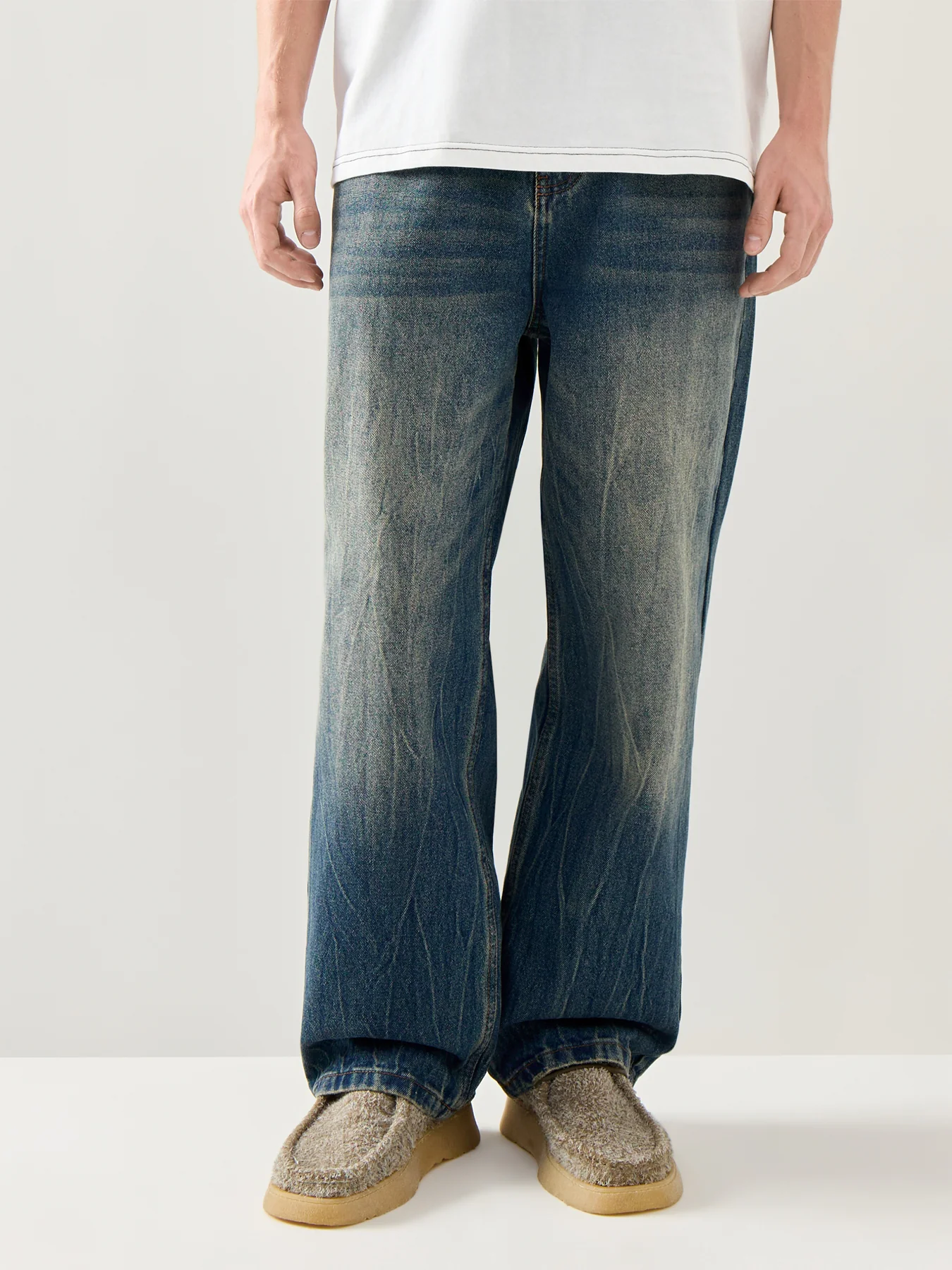 Black Widow Jeans Sand Wash Blue - Image 4