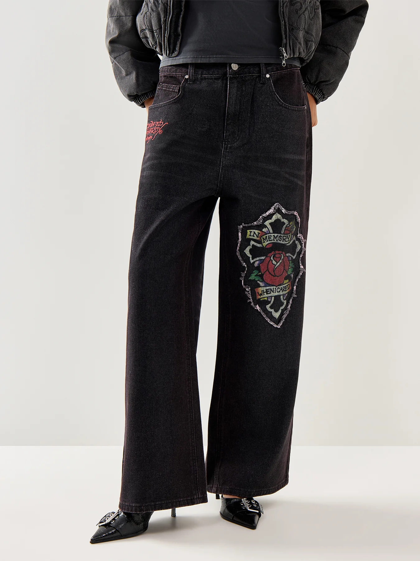 In Memory Applique Jeans Black - Image 4