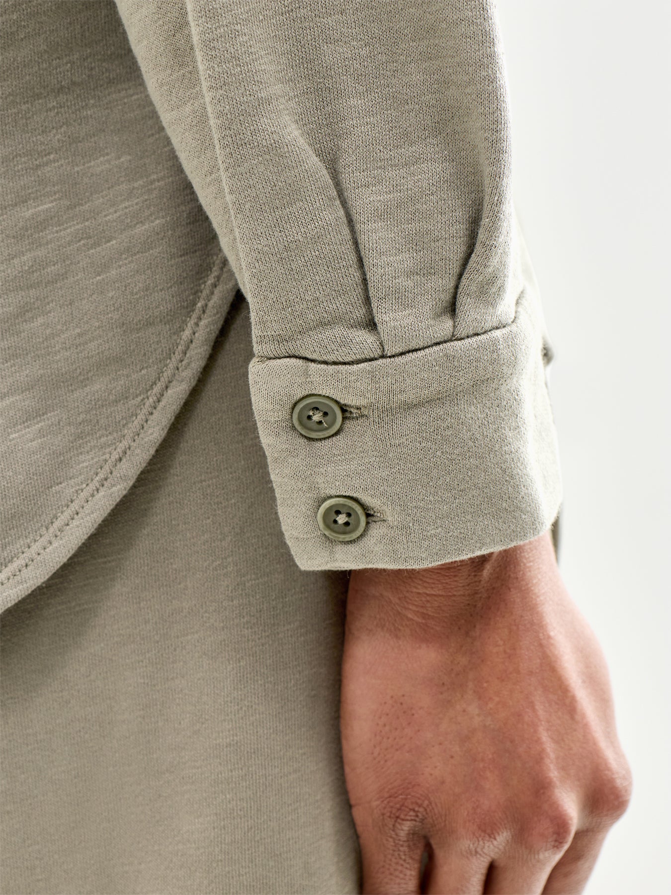 Classic Collar Shirt Khaki - Image 3
