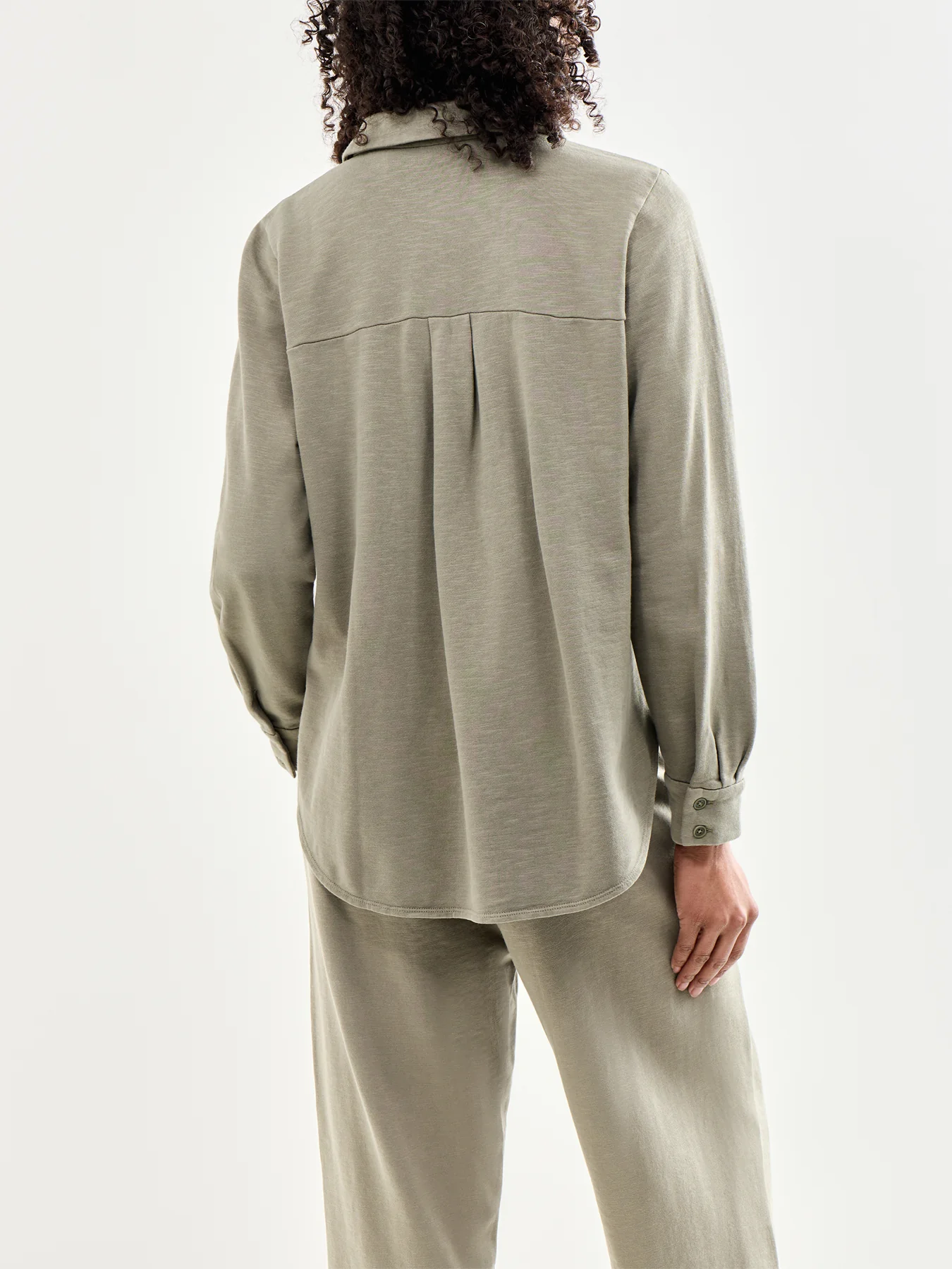 Classic Collar Shirt Khaki - Image 5