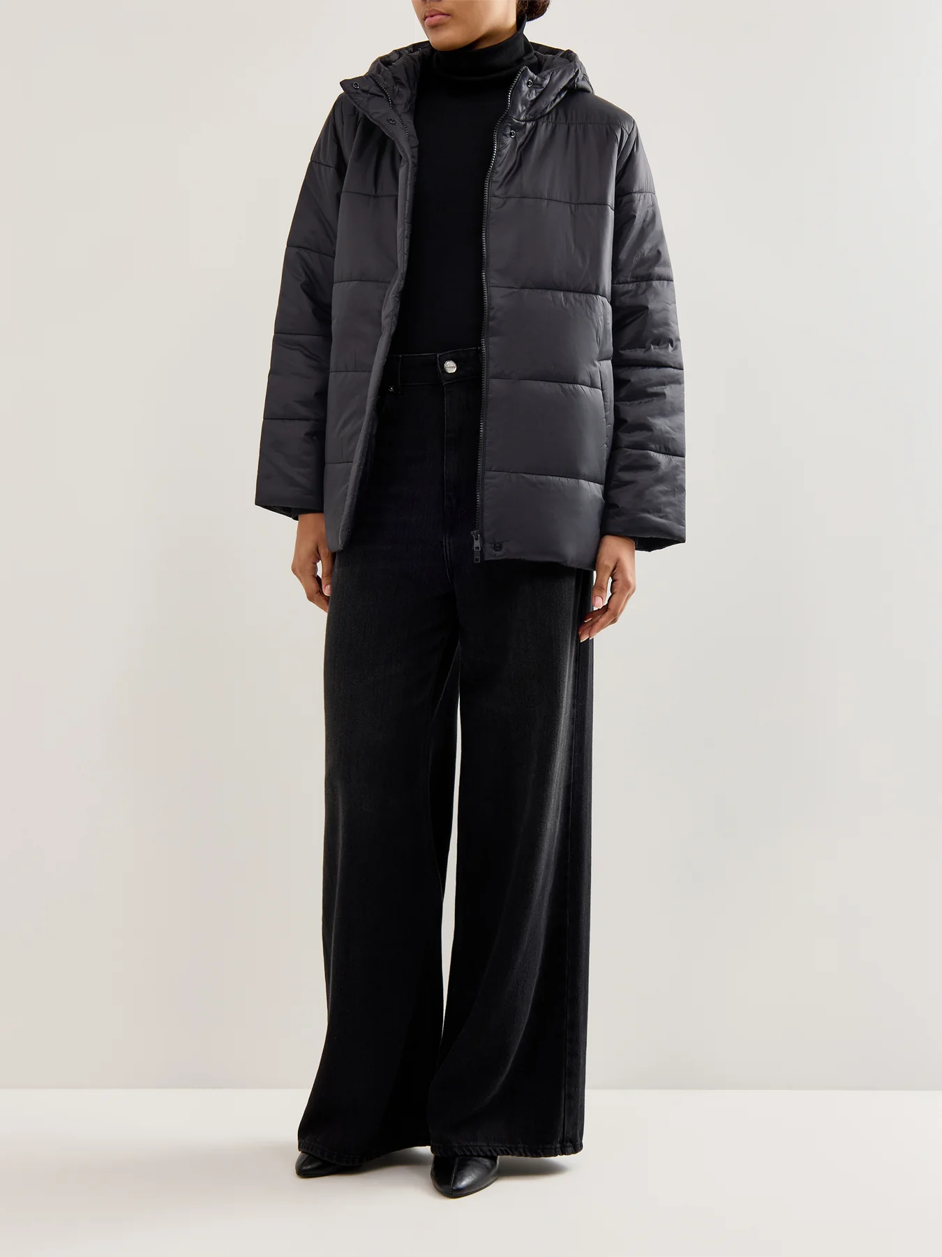 Hooded Puffer Coat Black - Image 2