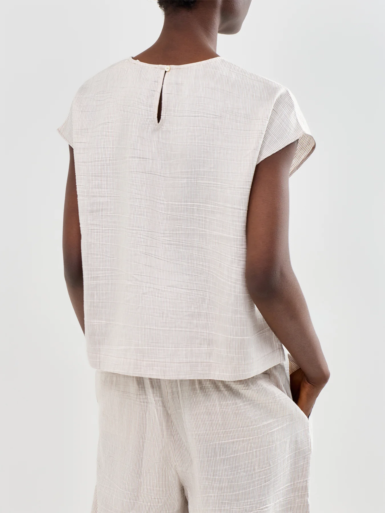 Round Neck Square Top - Image 5