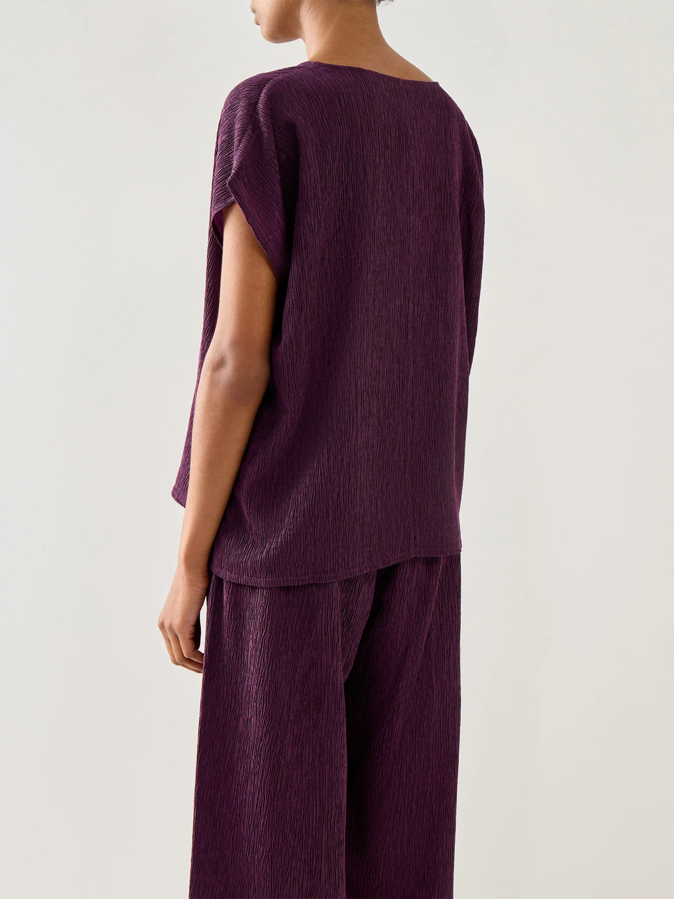 V-Neck Square Woven Plisse Top Purple - Image 5