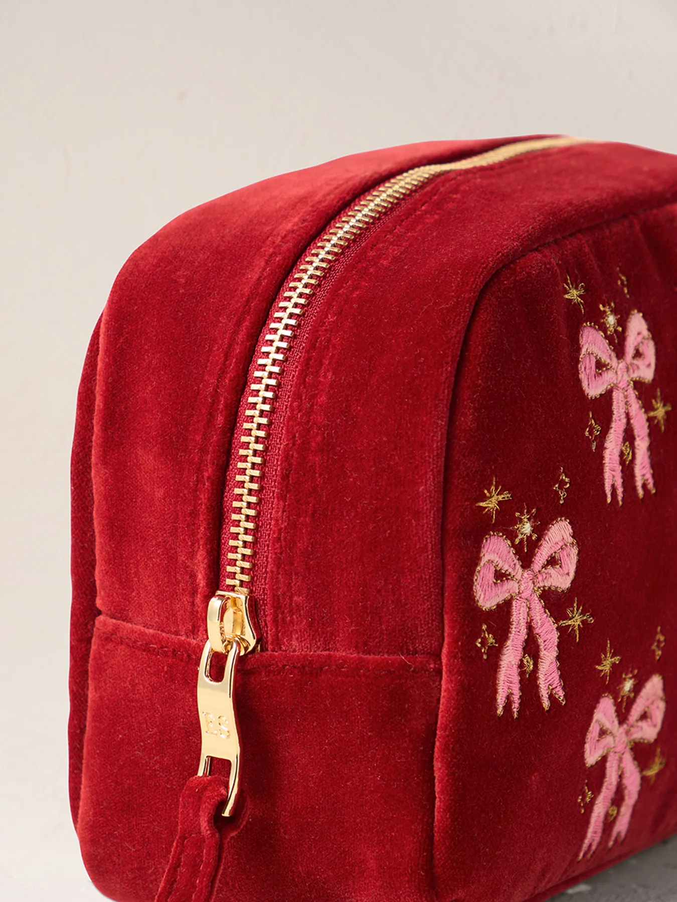 Dazzling Bows Velvet Makeup Bag Rouge - Image 2