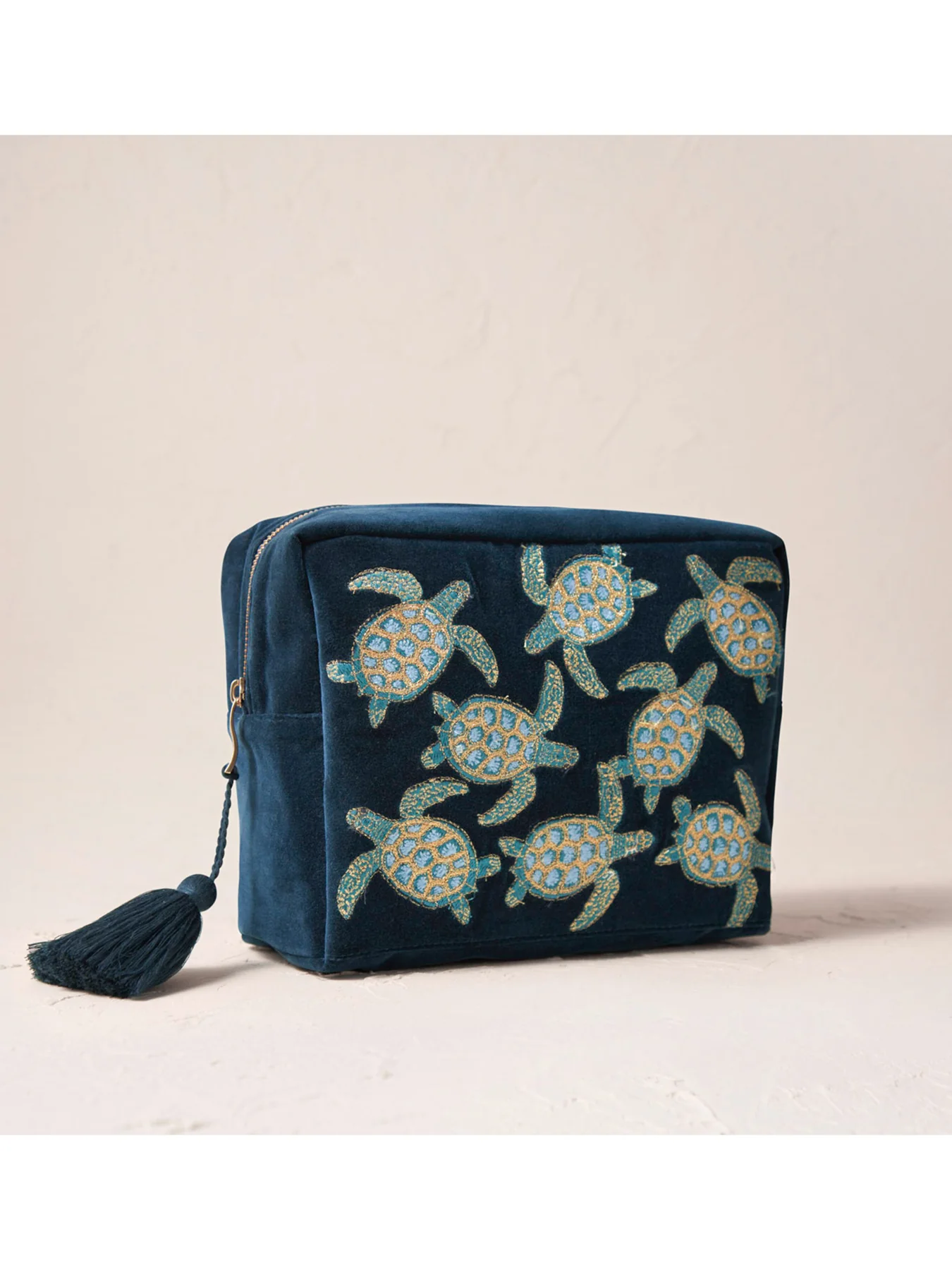 Swimming Turtle Velvet Wash Bag Marine Navy - Image 3