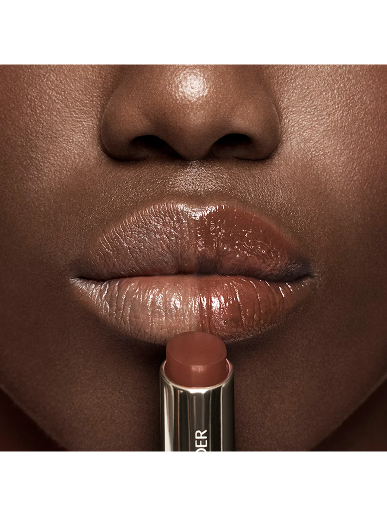 Estée Lauder Futurist Hydraplump Lip Balm Clove Cushion - Image 2