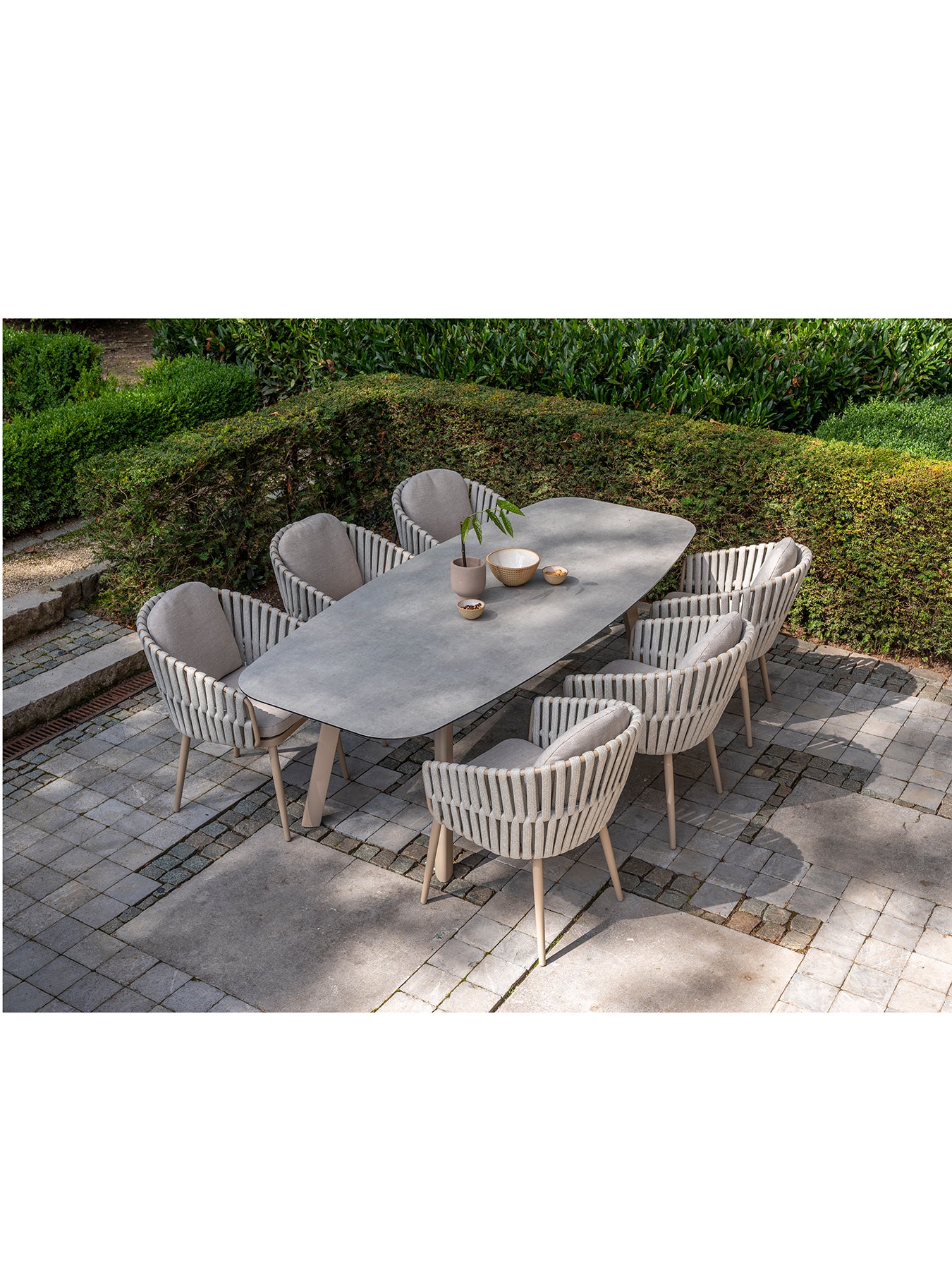 Eva 6-Seat Outdoor Dining Set with Manolo 180cm Barrel Ceramic Table - Image 4