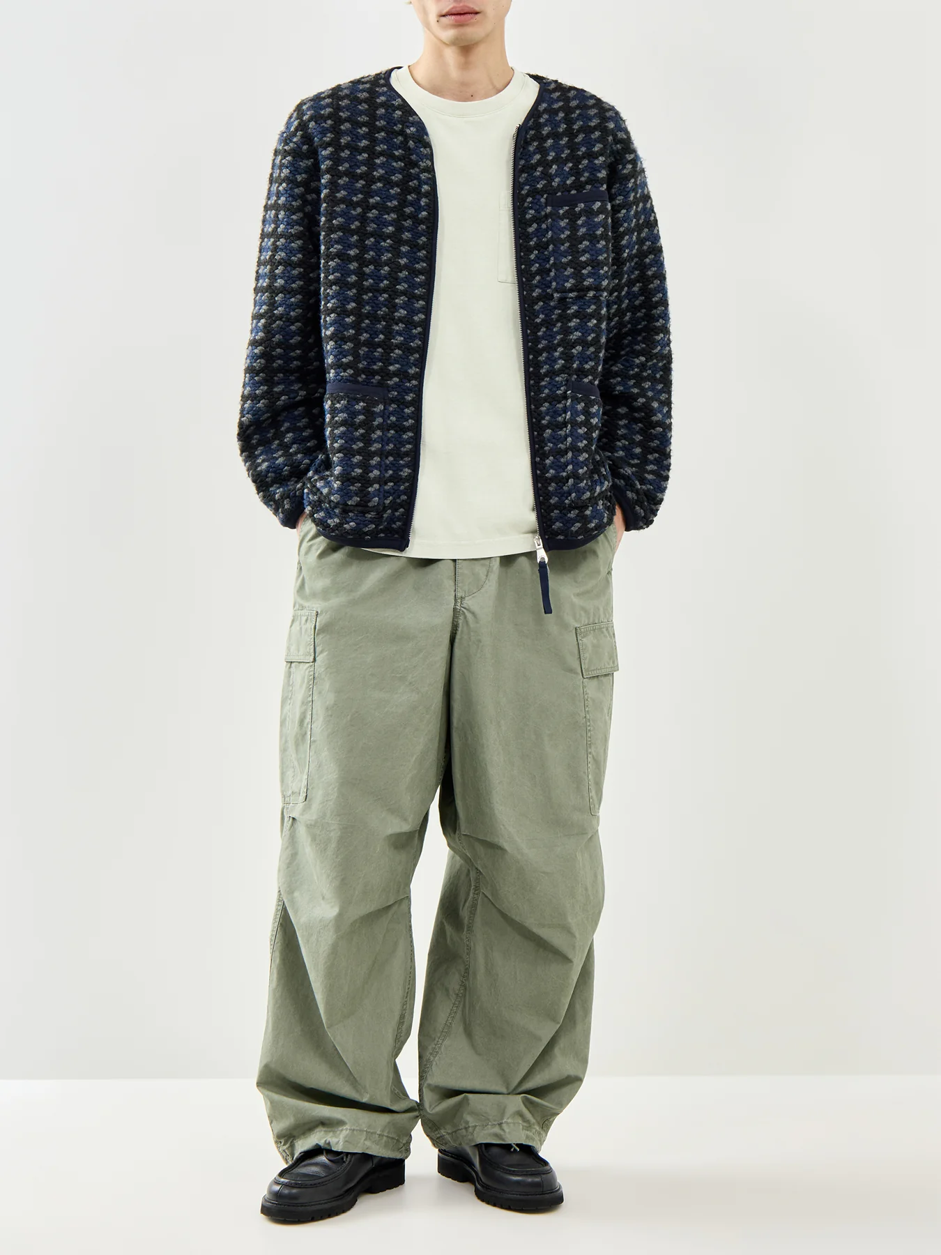Pocket T-Shirt Green - Image 2