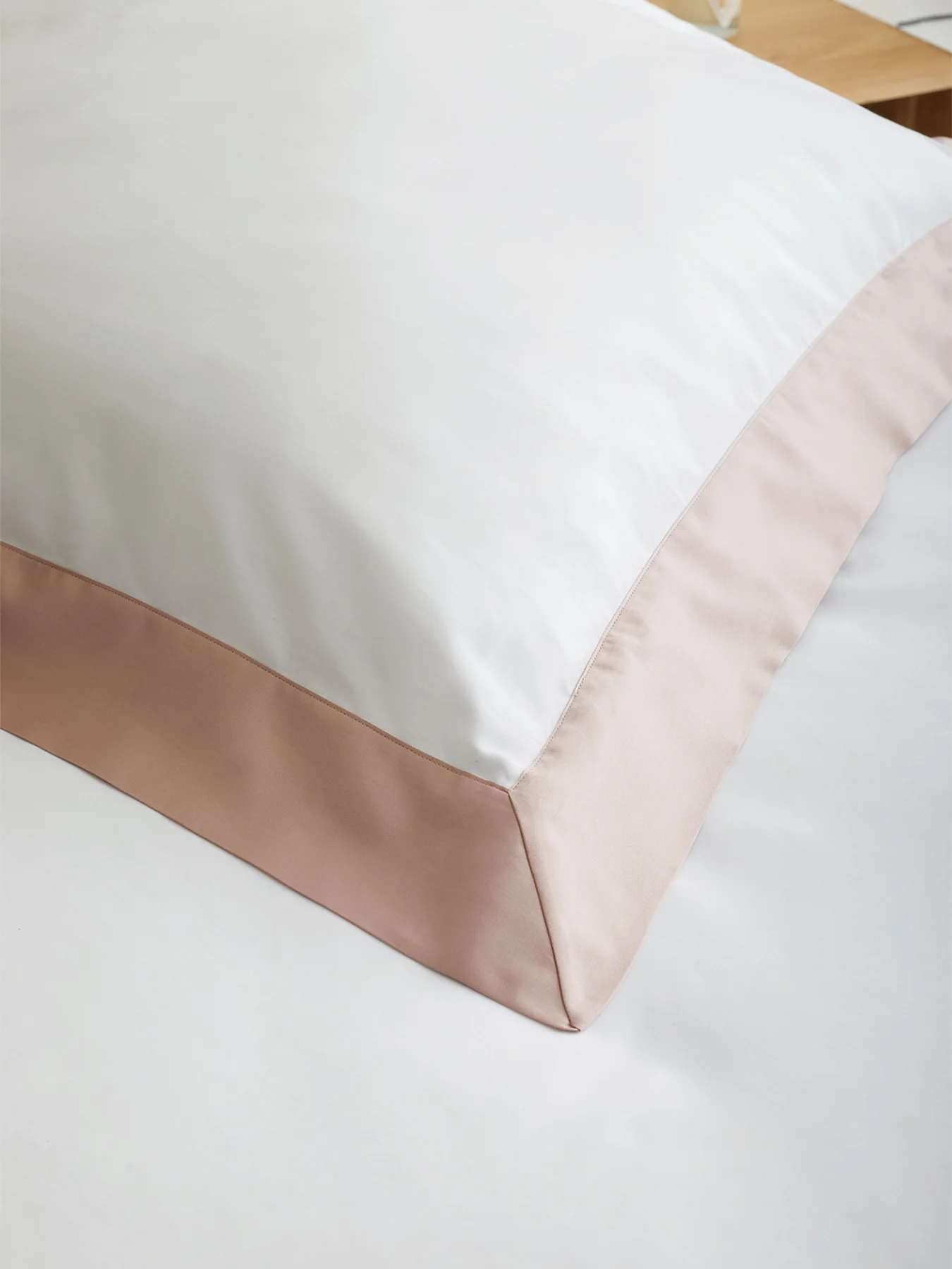 Tyne Collection Square Oxford Pillowcase Pink - Image 2