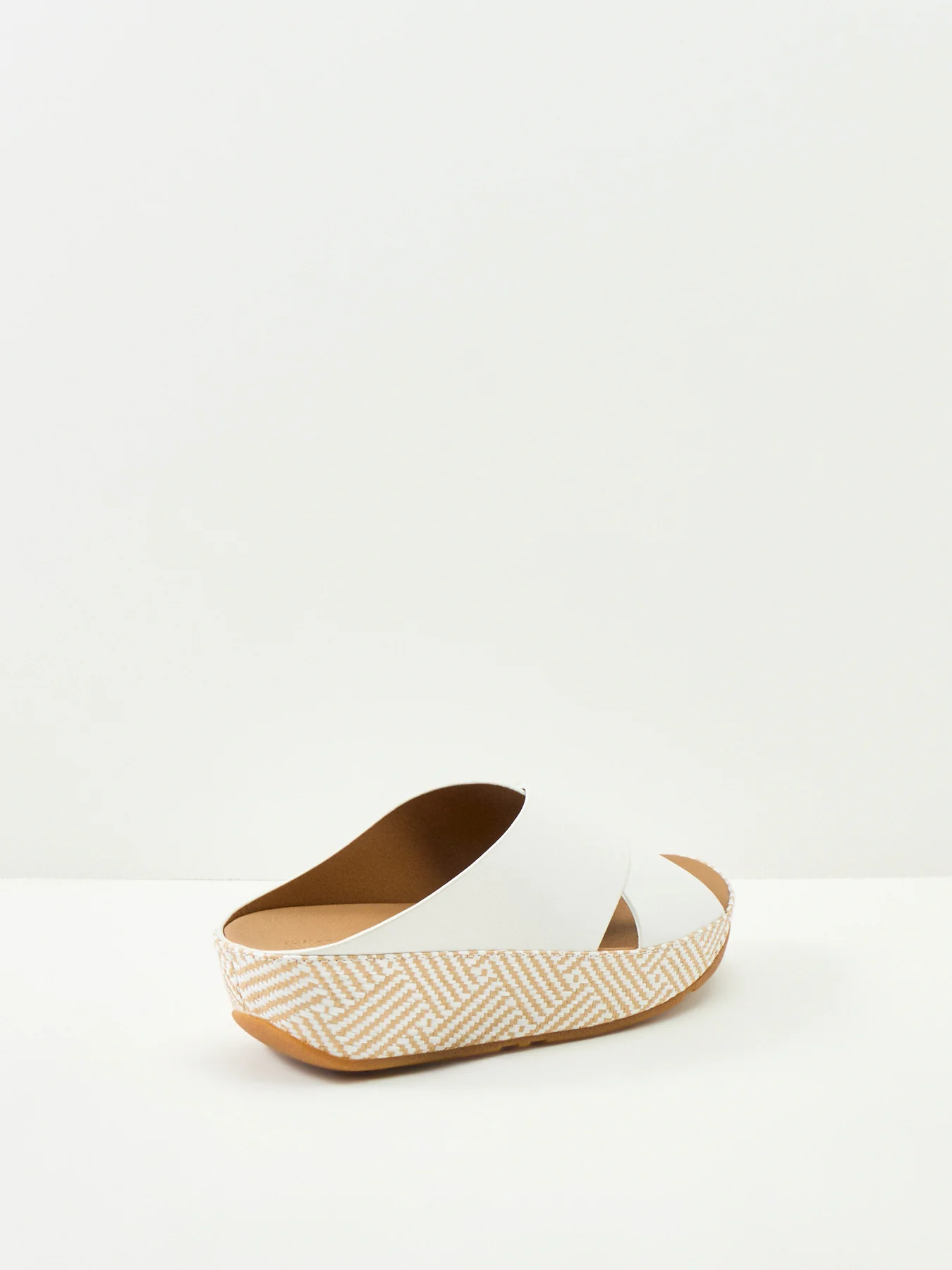Lulu Lux Graphic-Weave Leather Cross Slides Urban White - Image 2