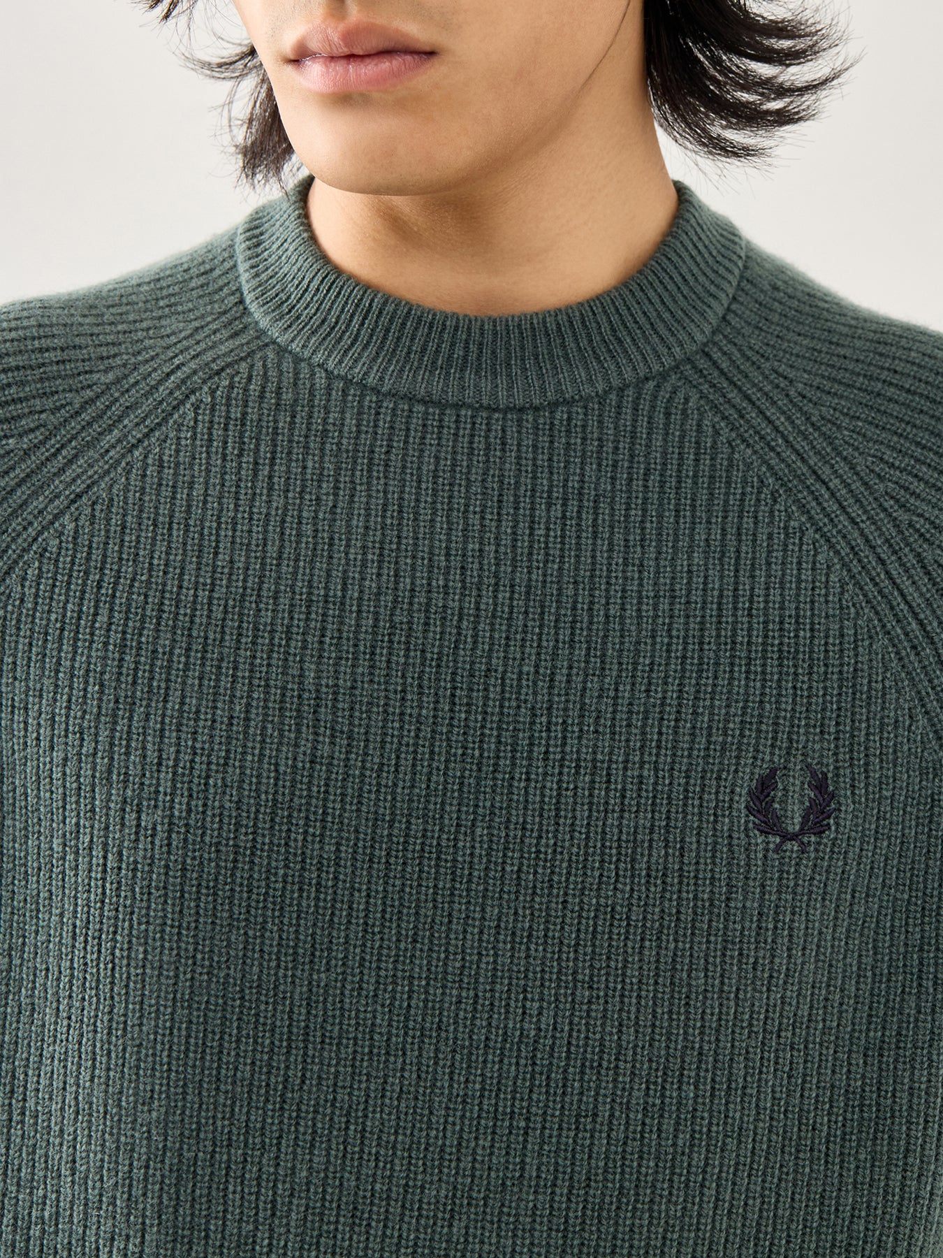 Lambswool Raglan Jumper Green - Image 3