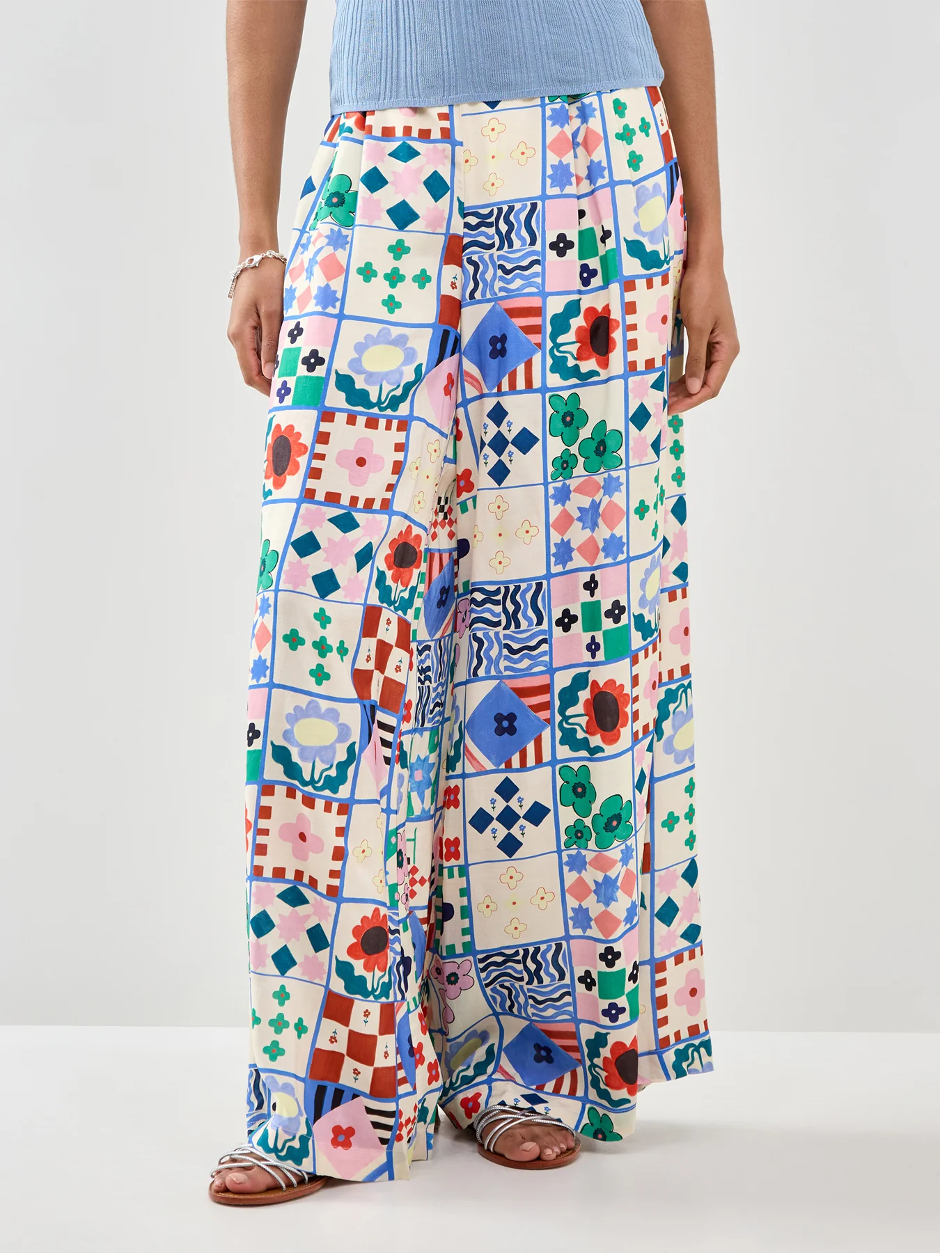 Egeria Printed Trousers - Image 4
