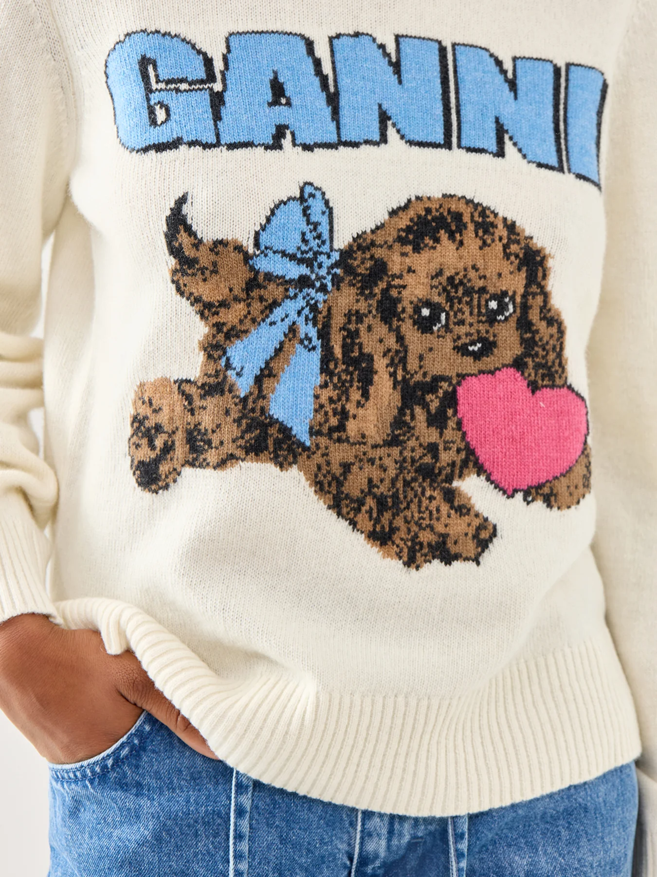 Graphic Wool Mix Fluffy Puppy Love Crewneck White - Image 3