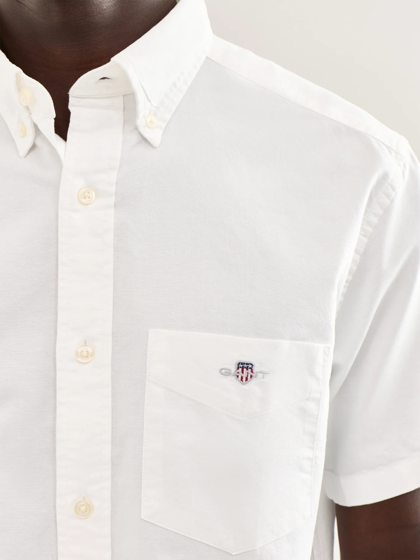 Classic Oxford S/S Shirt - Image 3