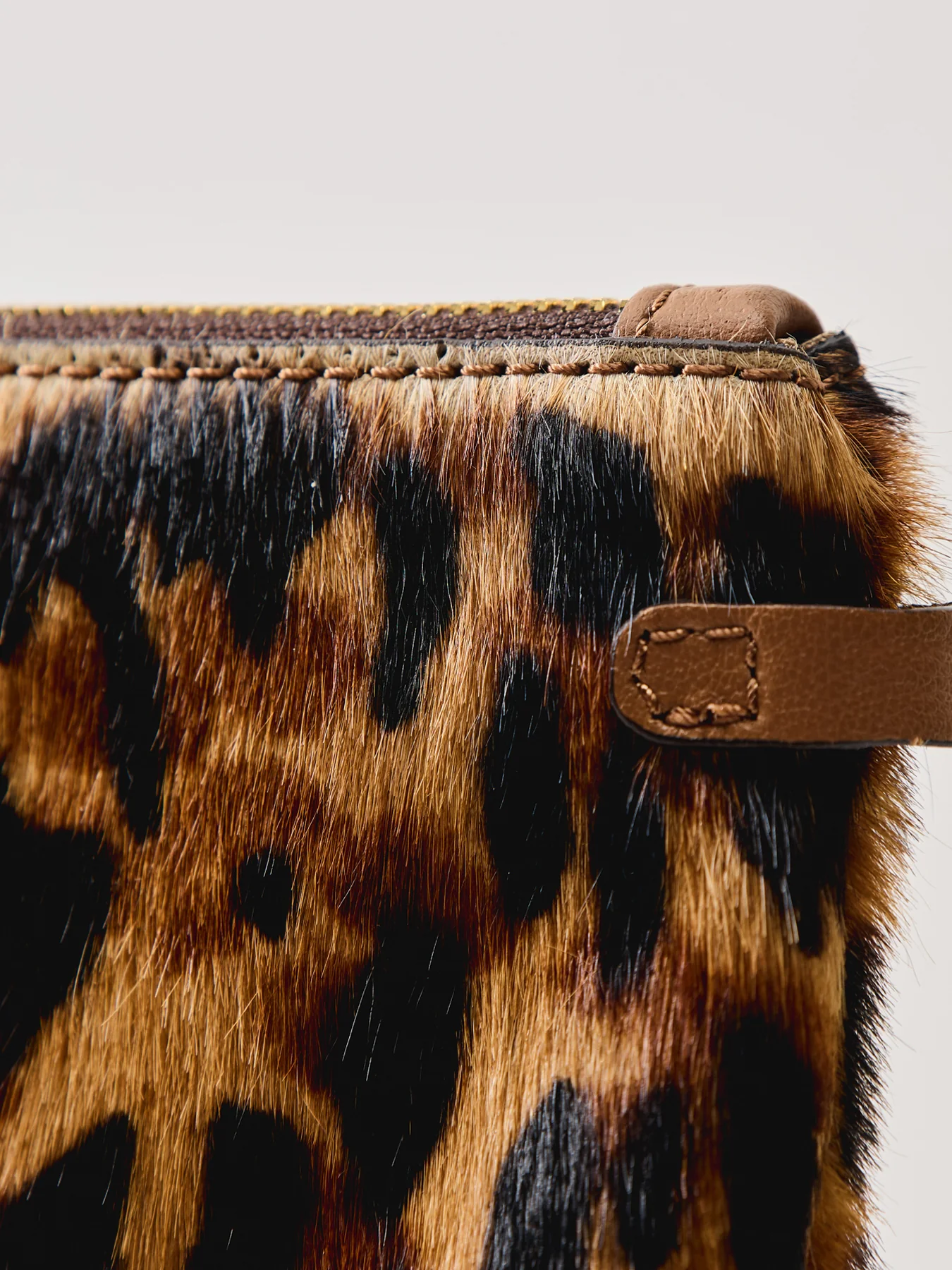Hermy Lynx Clutch Bag - Image 4
