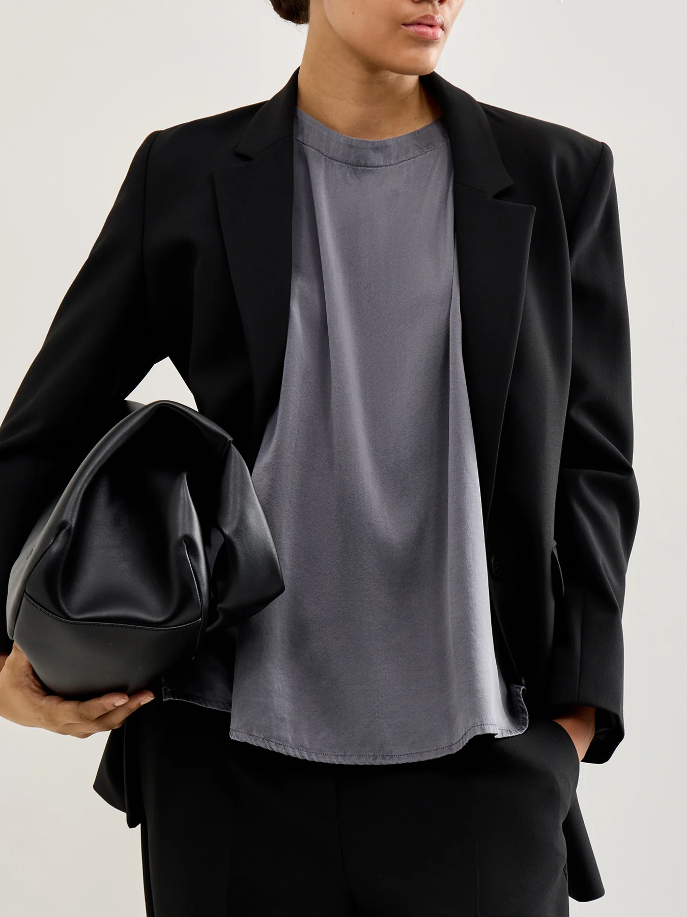 Silk Sleeveless Top Black Silver - Image 3