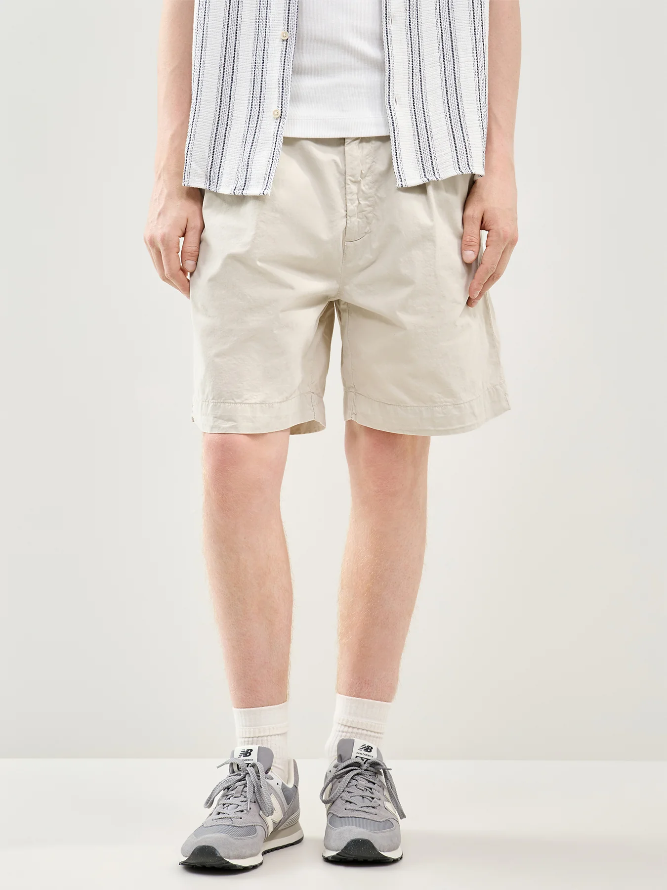 Casual Shorts Beige - Image 4