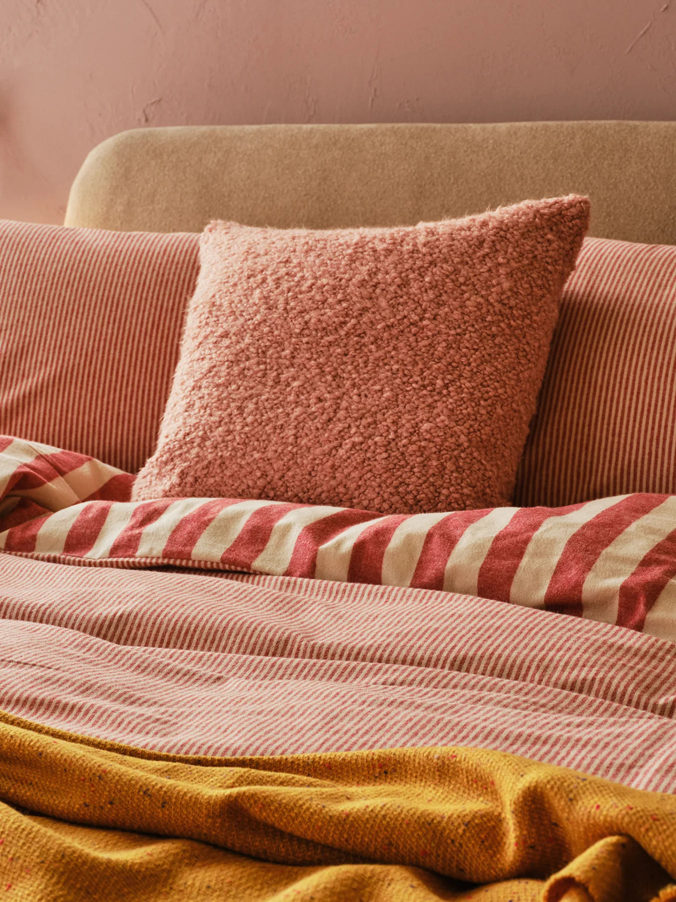 Bouclé Cushion Dusky Pink - Image 2
