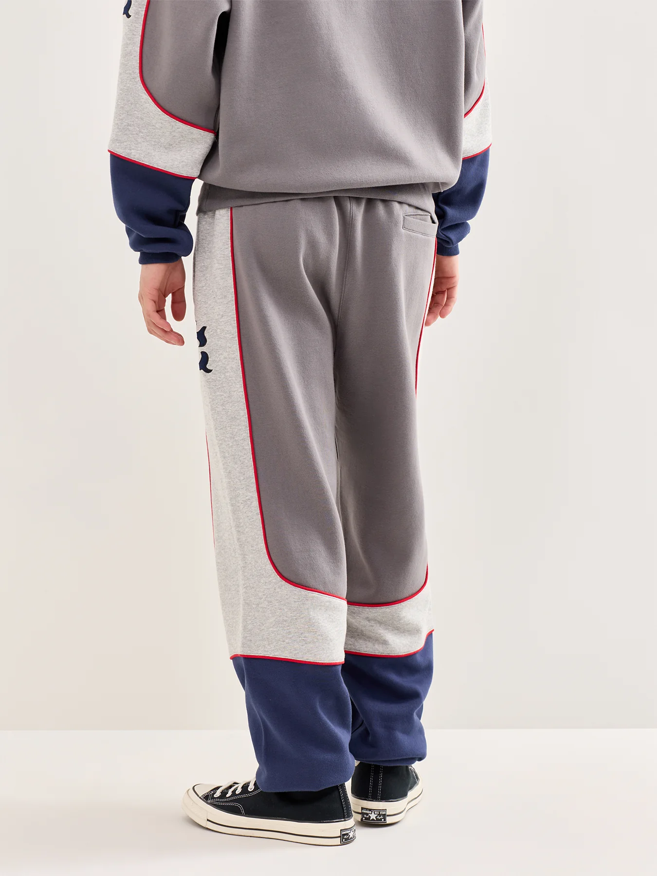 Warm-Up Sweatpants Grey - Image 5