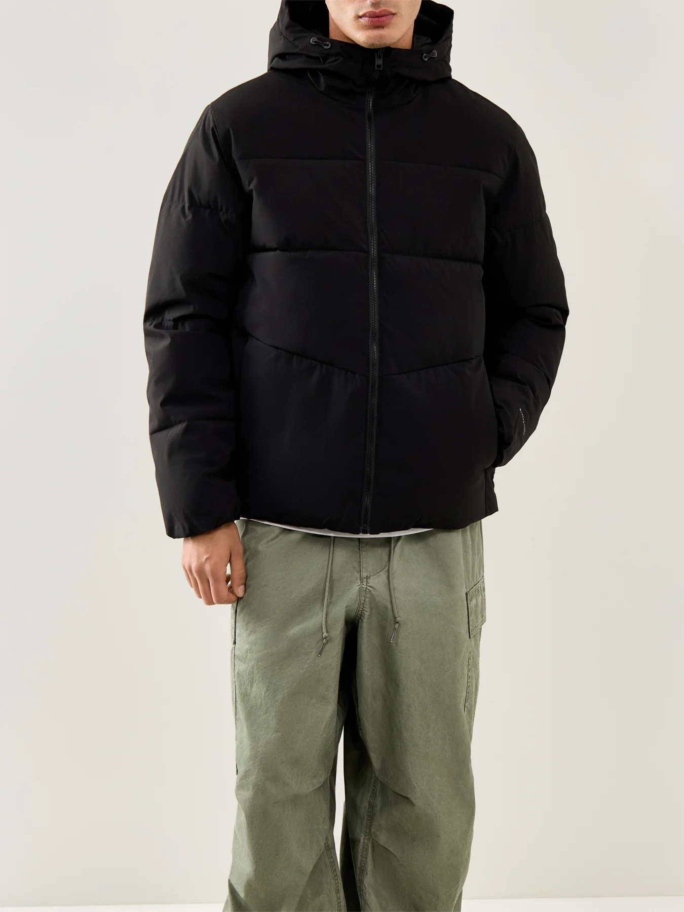 Global Puffer Jacket Black - Image 4