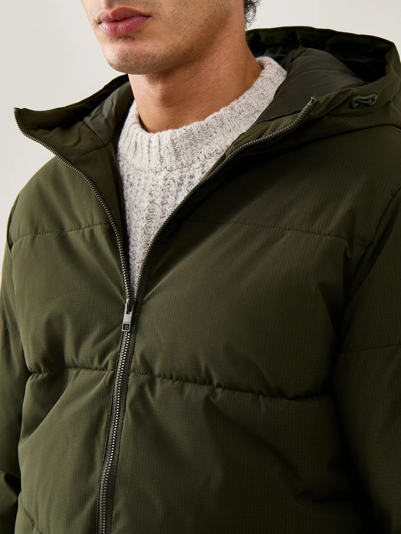 Global Puffer Jacket - Image 3